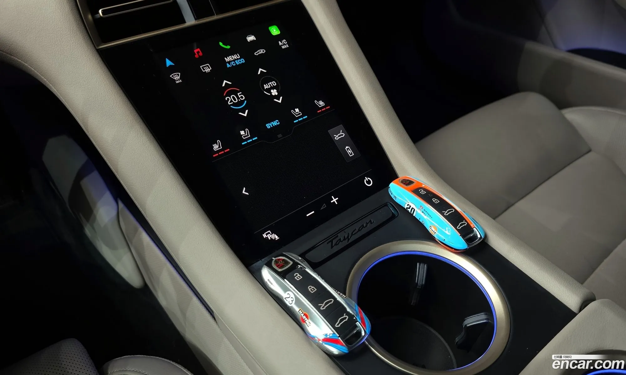 Porsche Taycan 2023 — 12
