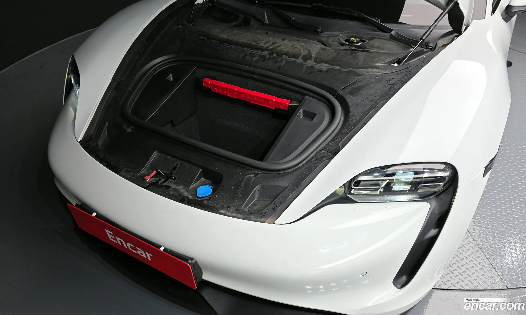 Porsche Taycan 2023 — 7