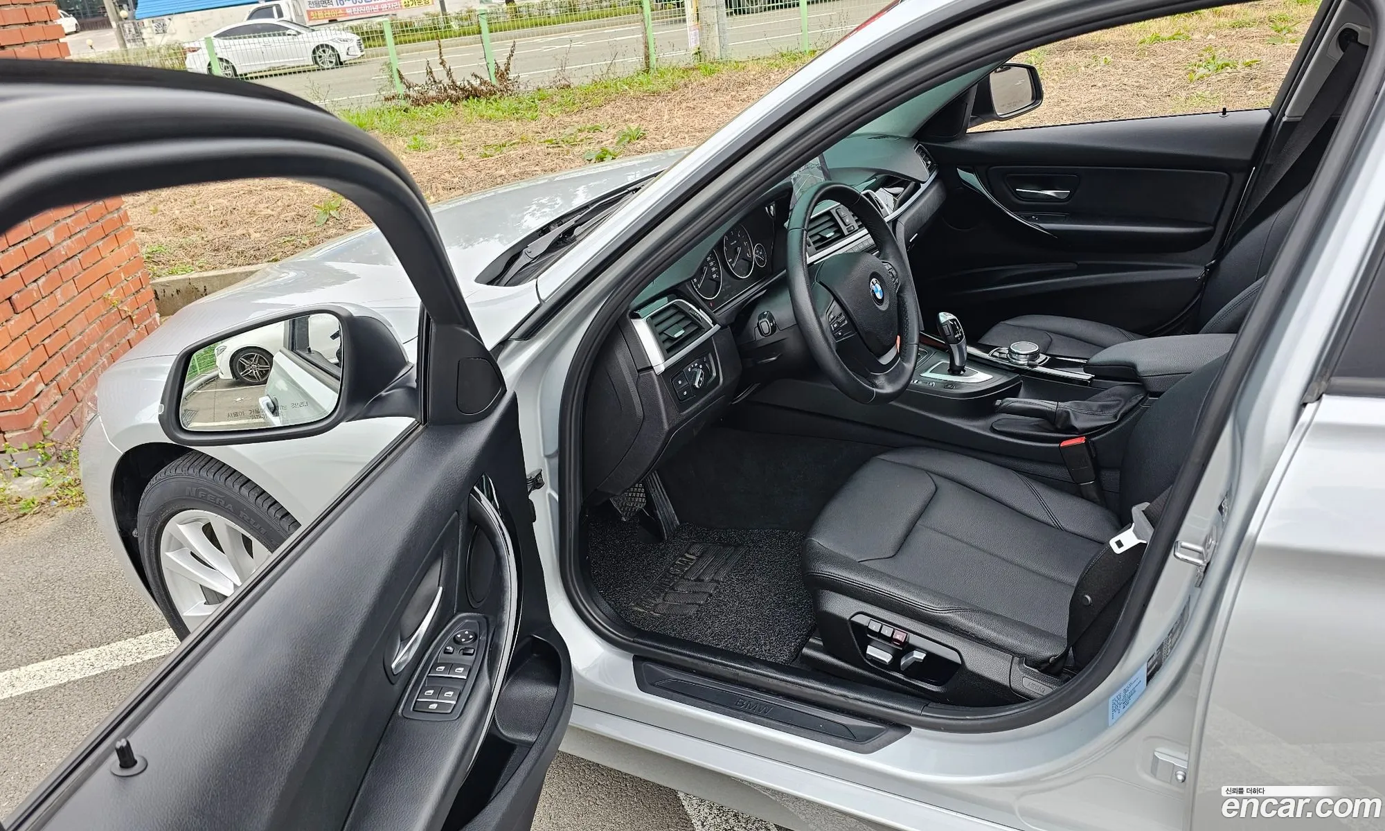 BMW 3 Series 2017 WBA8C5108HK855256 — 18