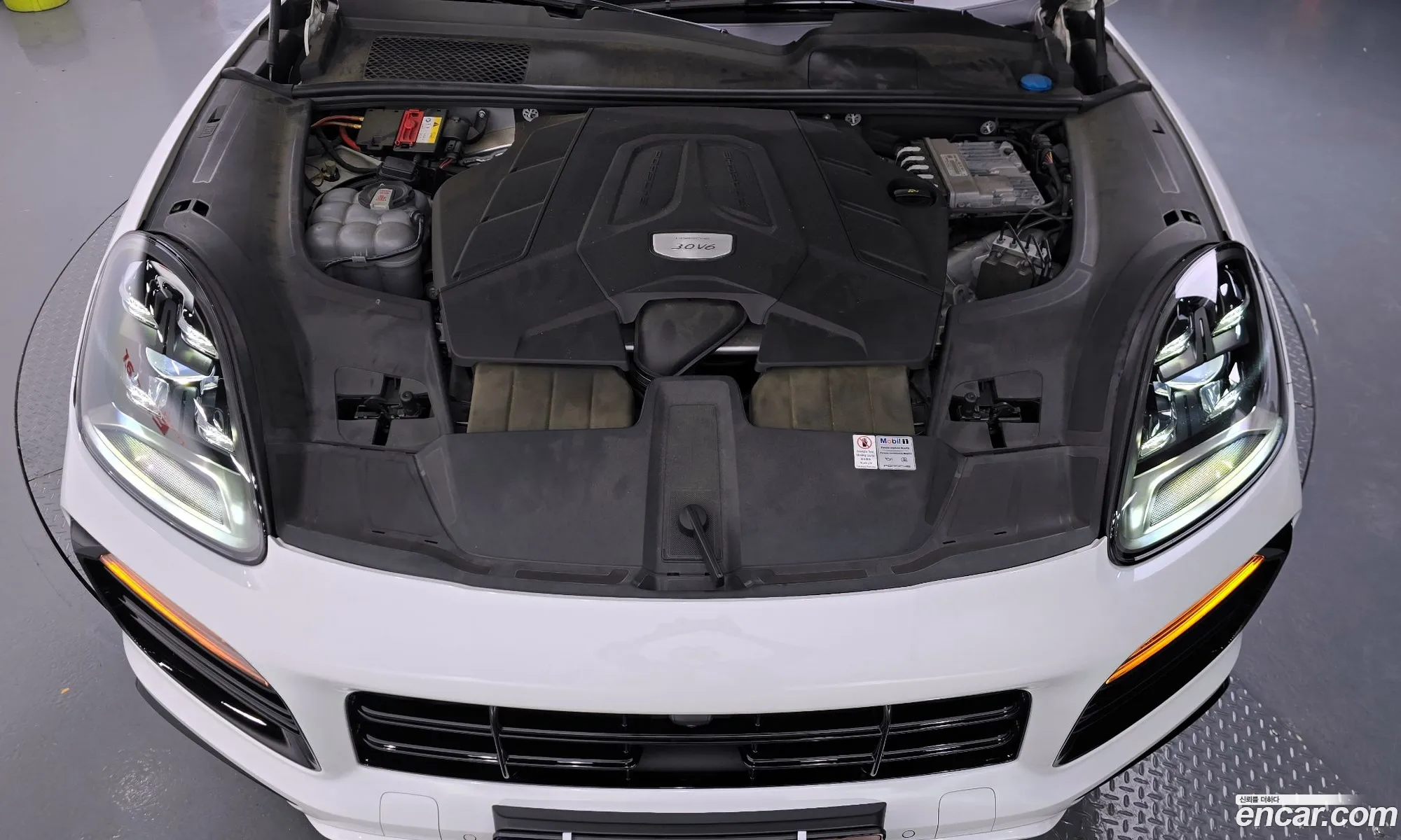 Porsche Cayenne 2021 — 15