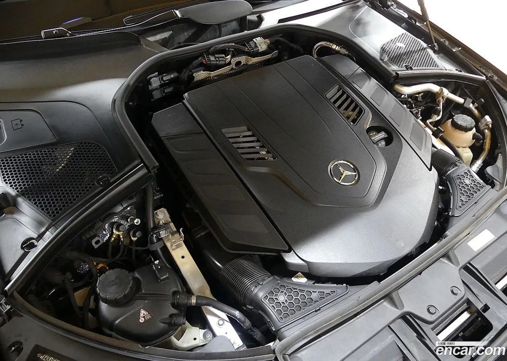 Mercedes-Benz S-Class W223 2022 — 9