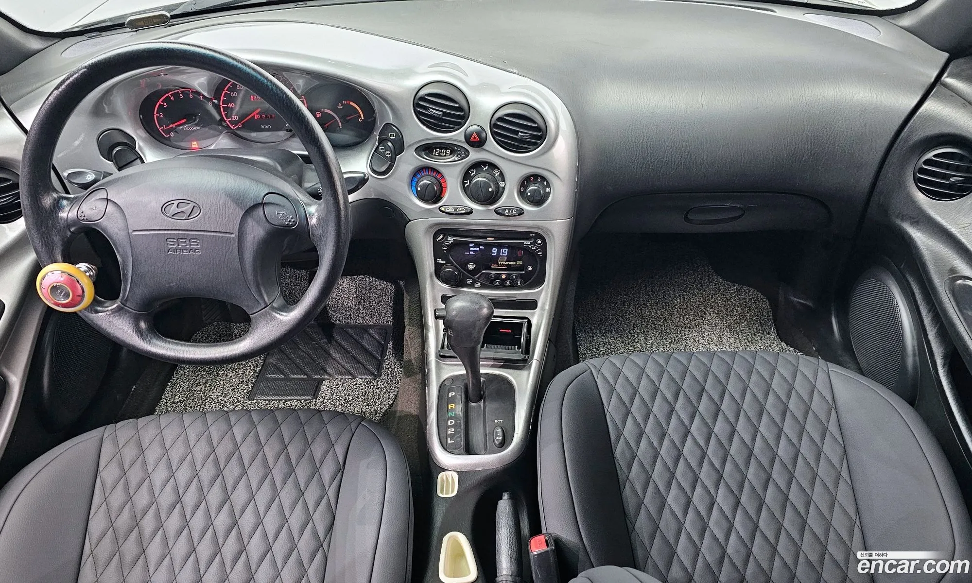 Hyundai Tiburon