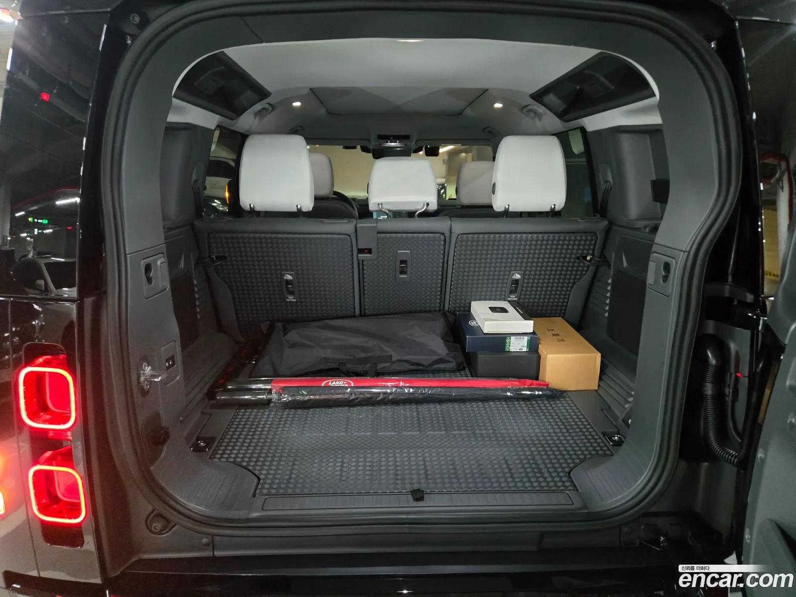 Land Rover Defender 2025 — 3