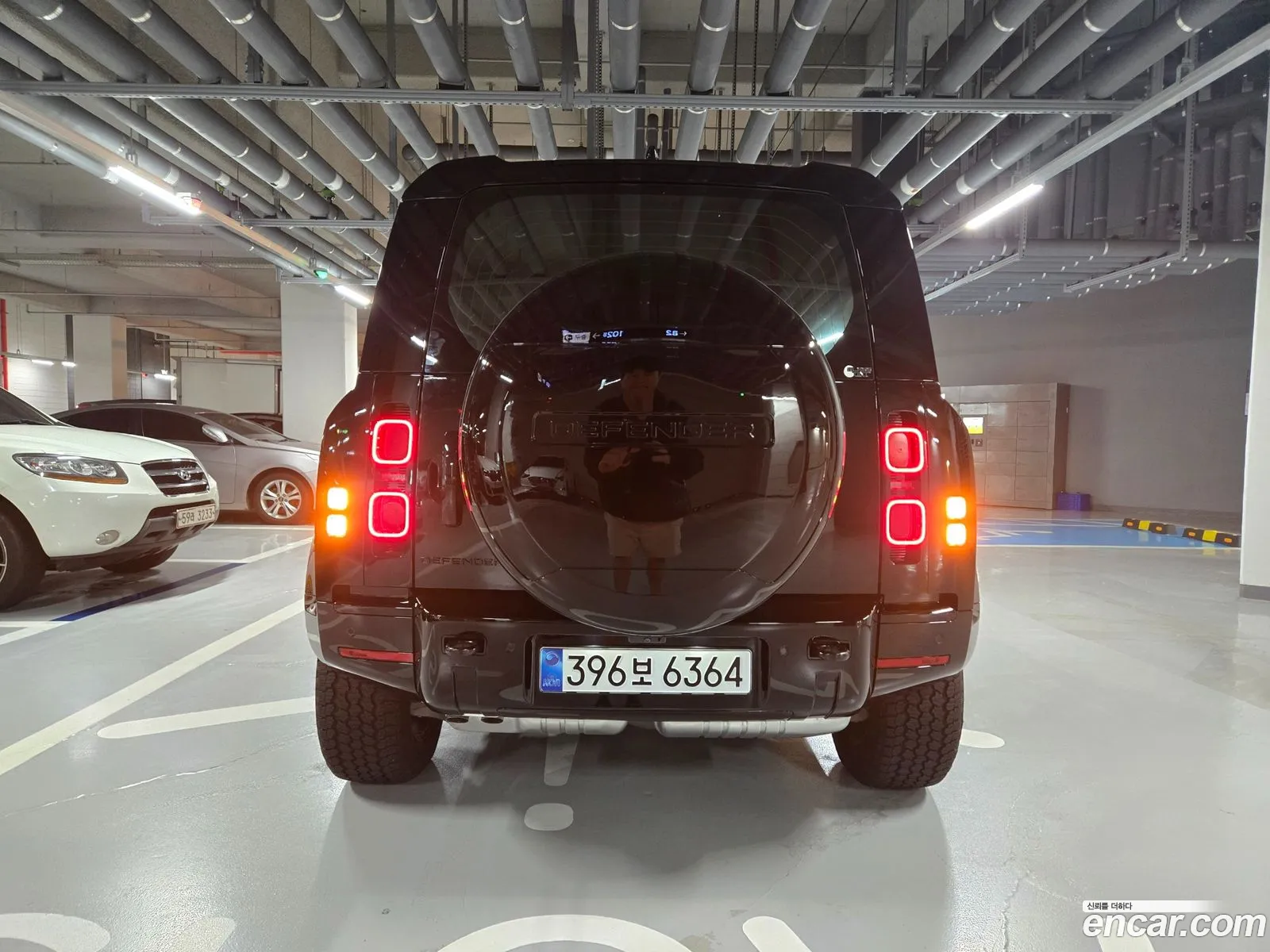 Land Rover Defender 2025 — 4