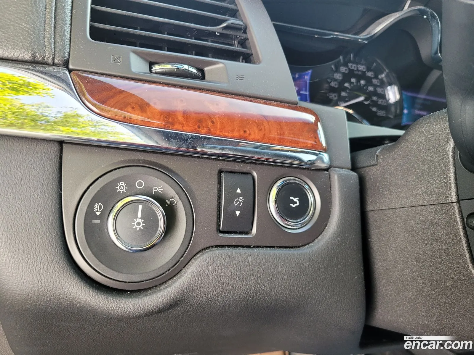 Lincoln MKS 2012 — 4