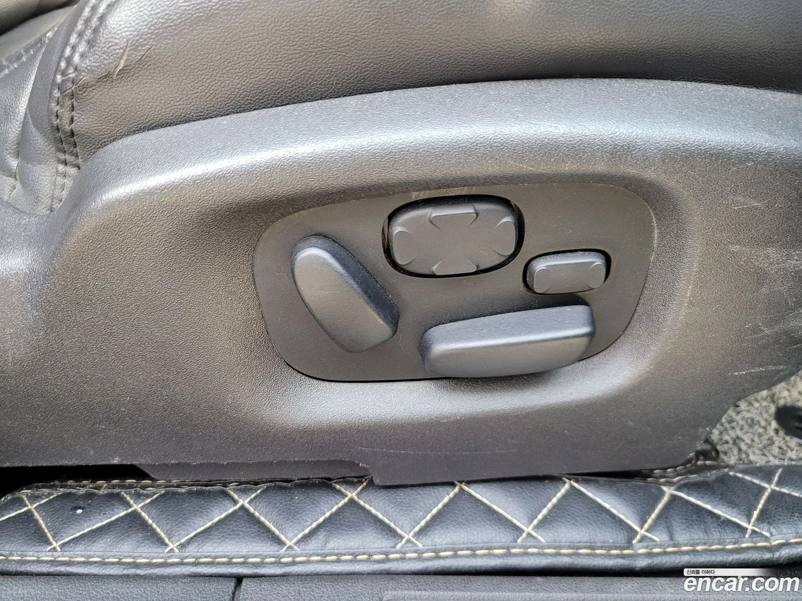 Lincoln MKS
