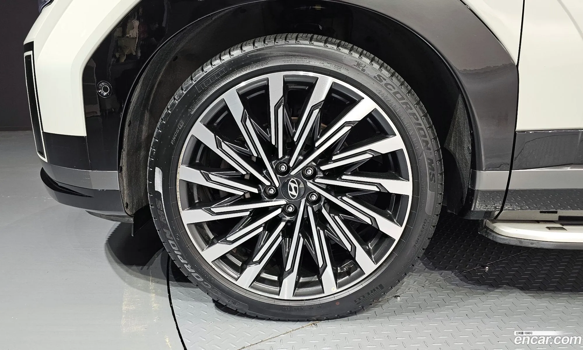 Hyundai Santa Fe 2024 — 12