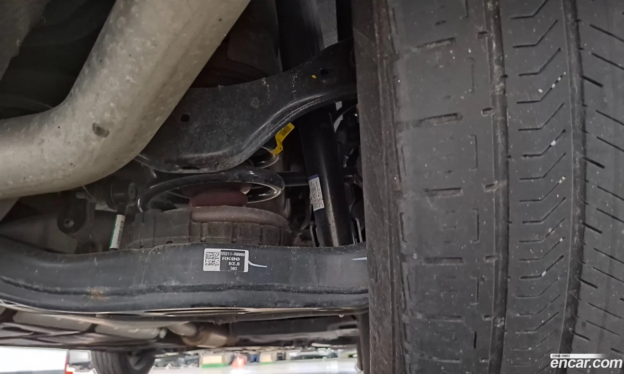 Kia Carnival 2023 KNANE81BBPS328891 — 6