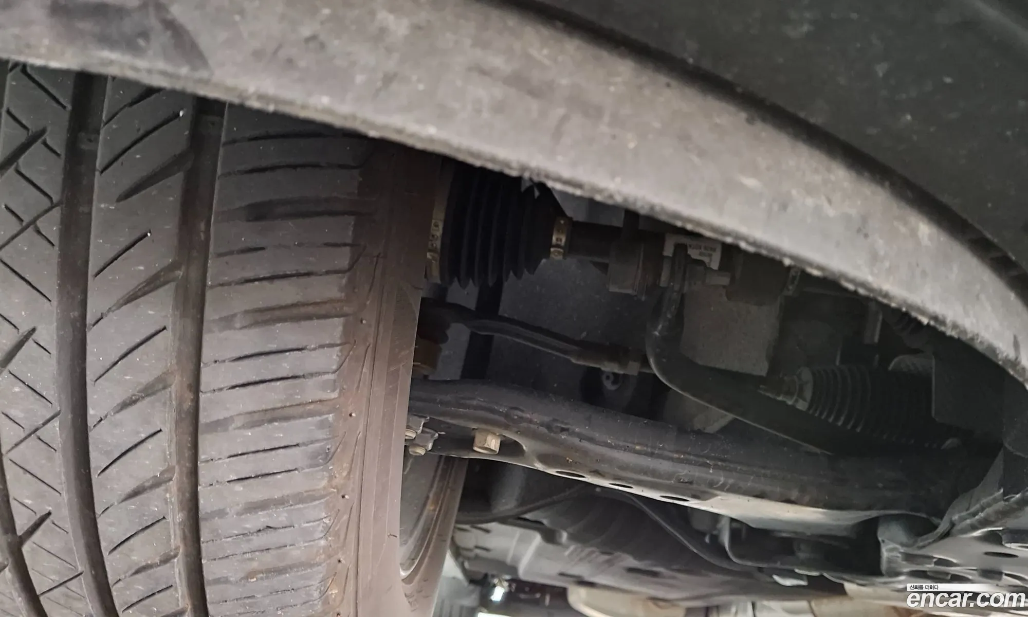 Kia Carnival 2023 KNANE81BBPS328891 — 28