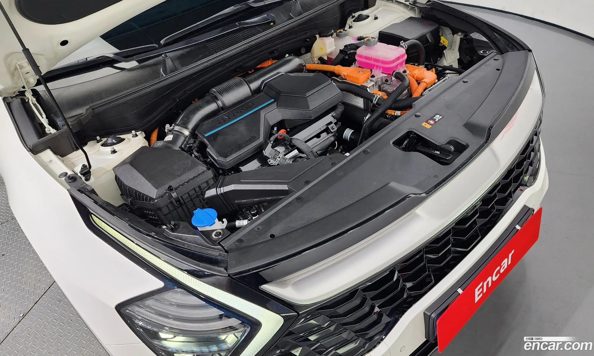 Kia Sportage Hybrid 2023 — 4