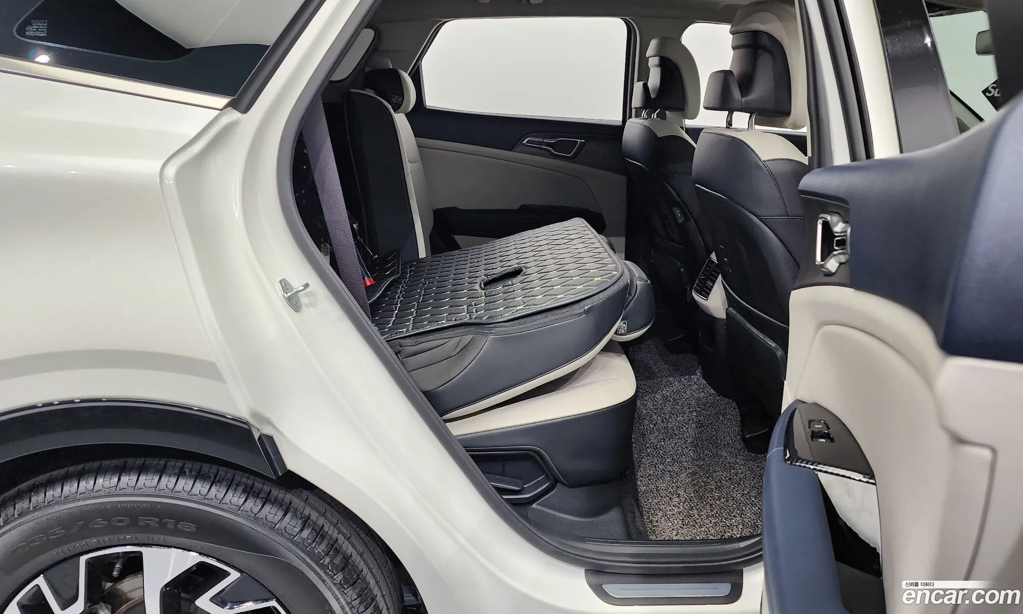 Kia Sportage Hybrid 2023 — 19