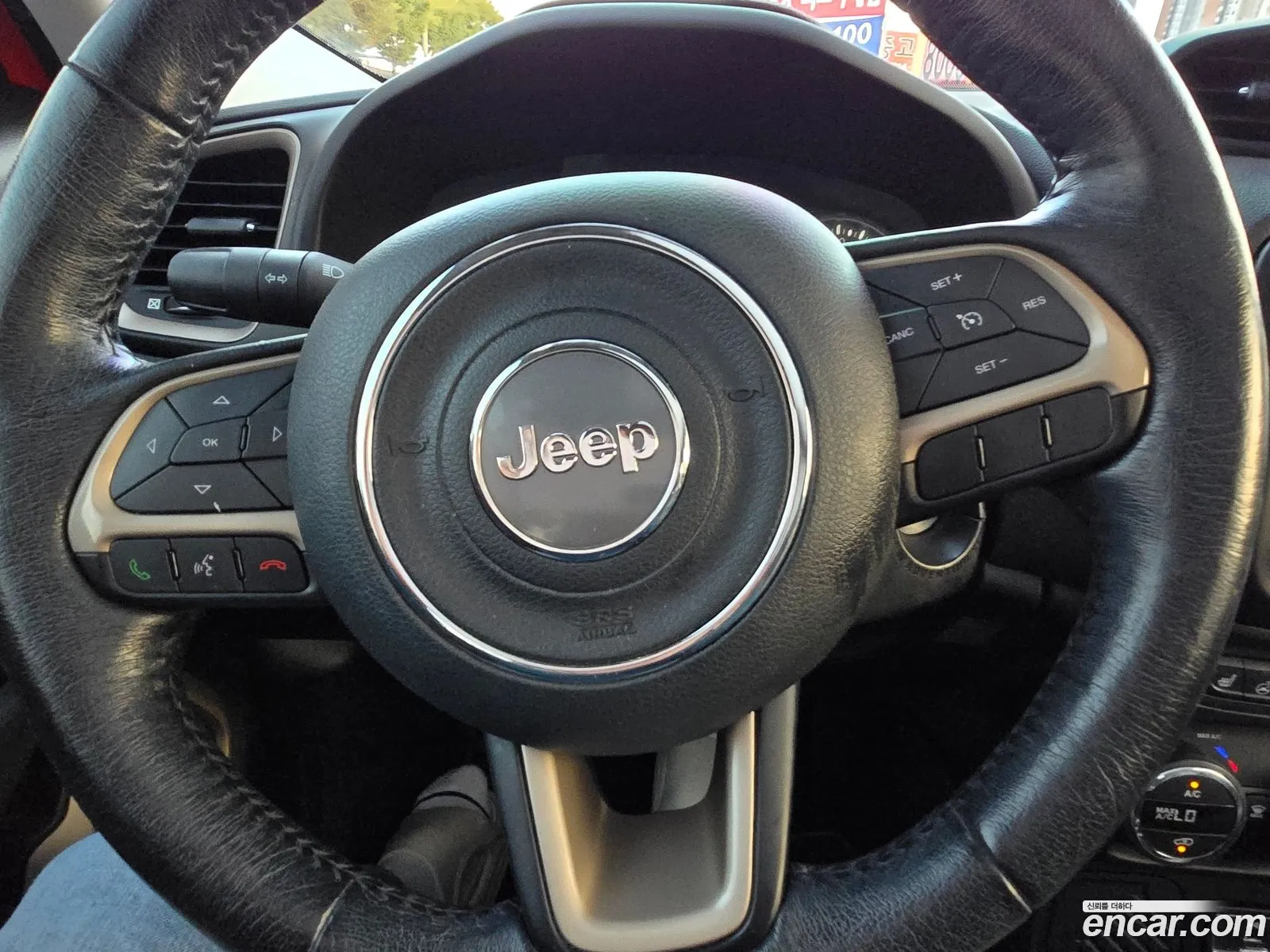 Jeep Renegade 2017 — 13