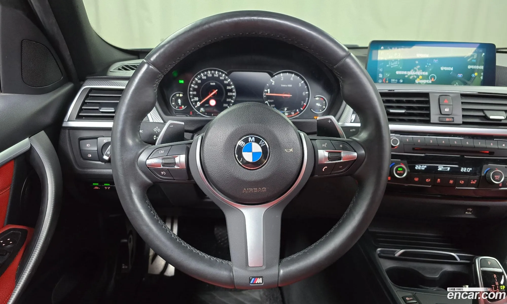 BMW 3 Series 2018 WBA8B9104JA826262 — 16