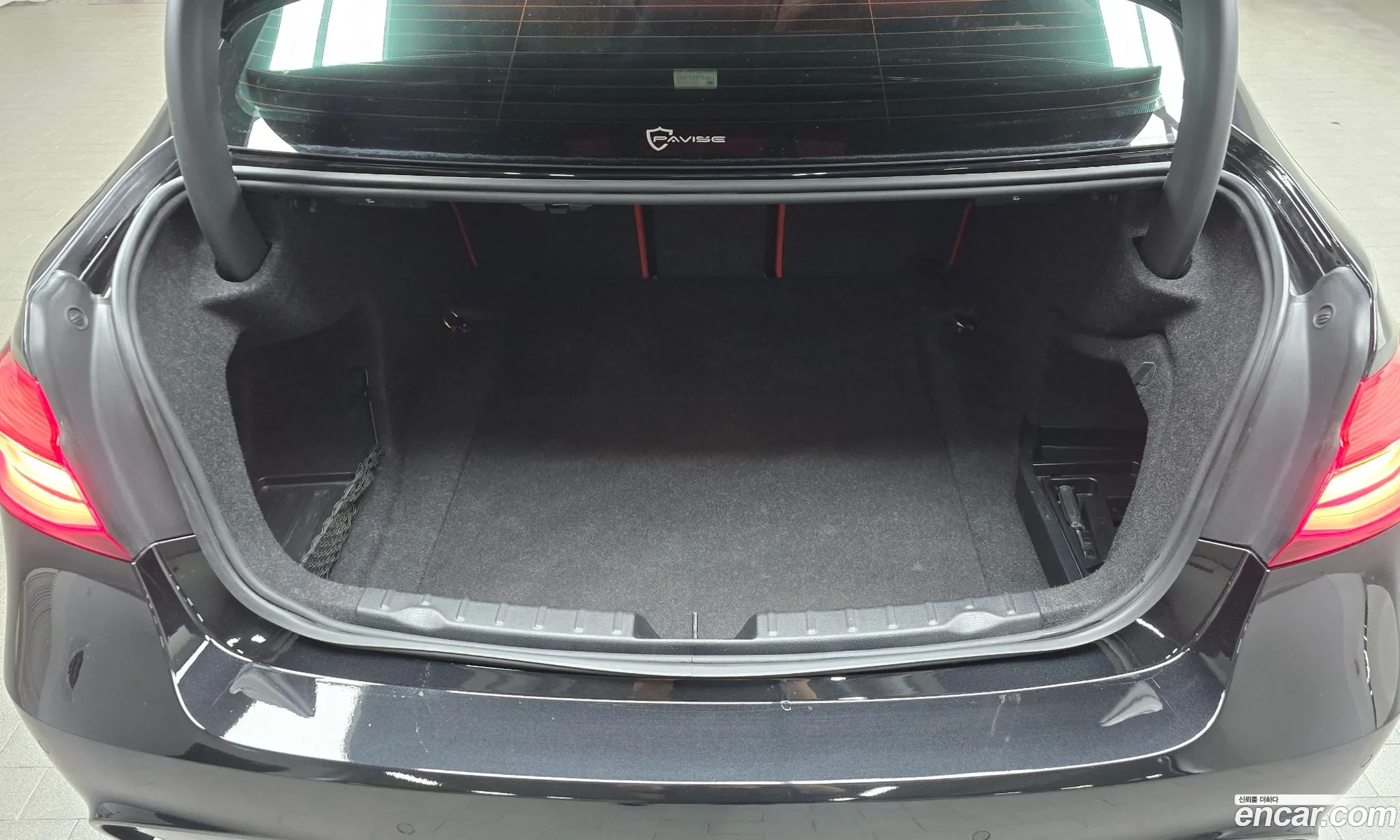 BMW 3 Series 2018 WBA8B9104JA826262 — 14