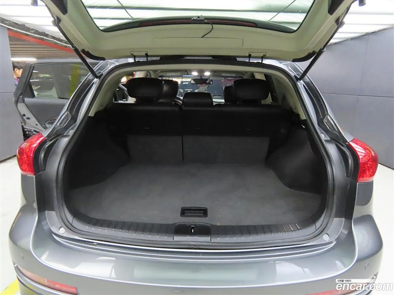 Infiniti EX35 2011 — 12