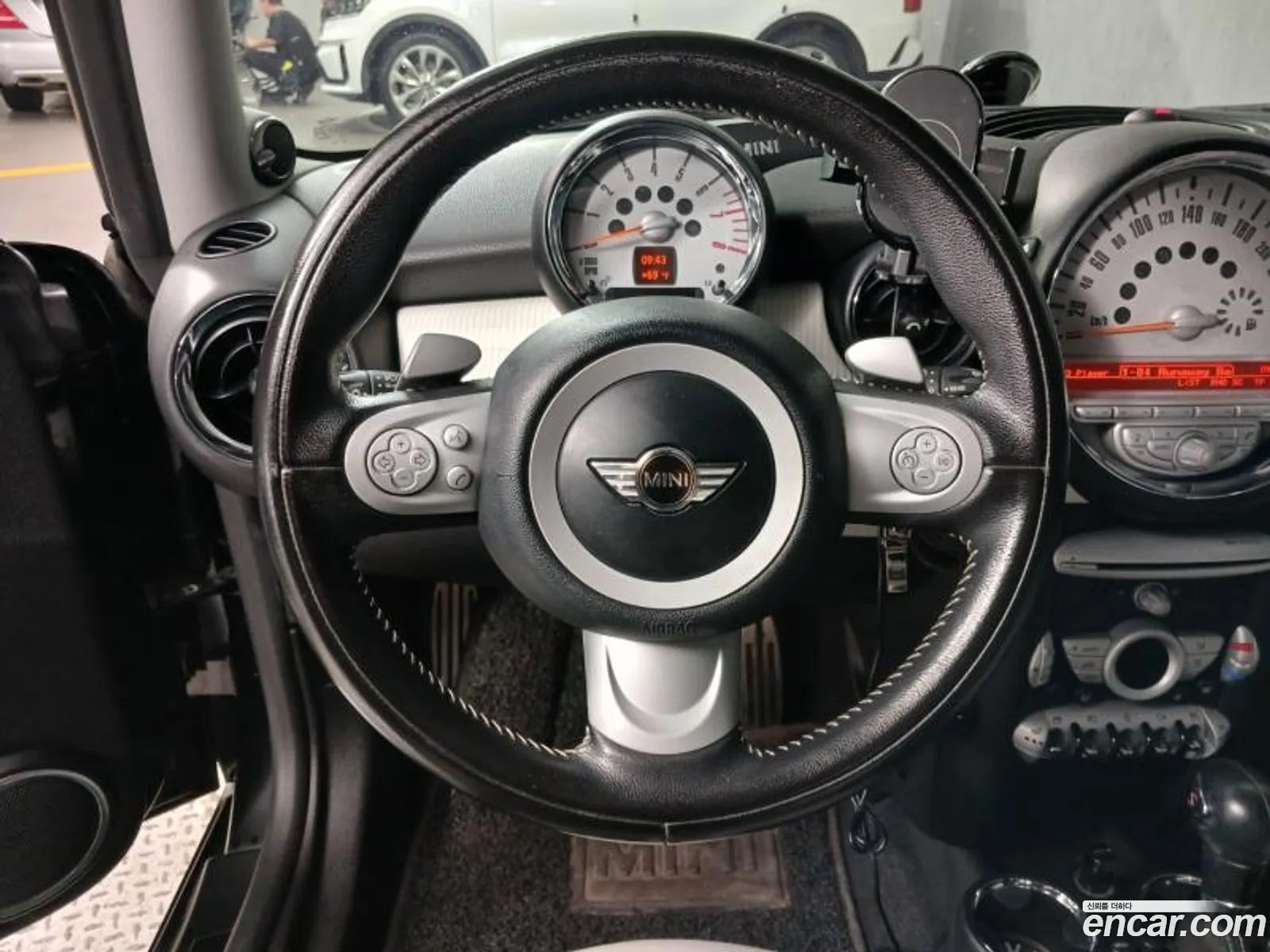 Mini Cooper S 2010 — 8