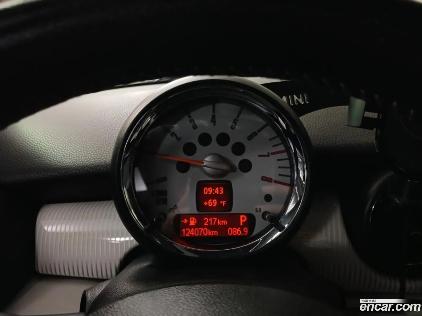 Mini Cooper S 2010 — 12