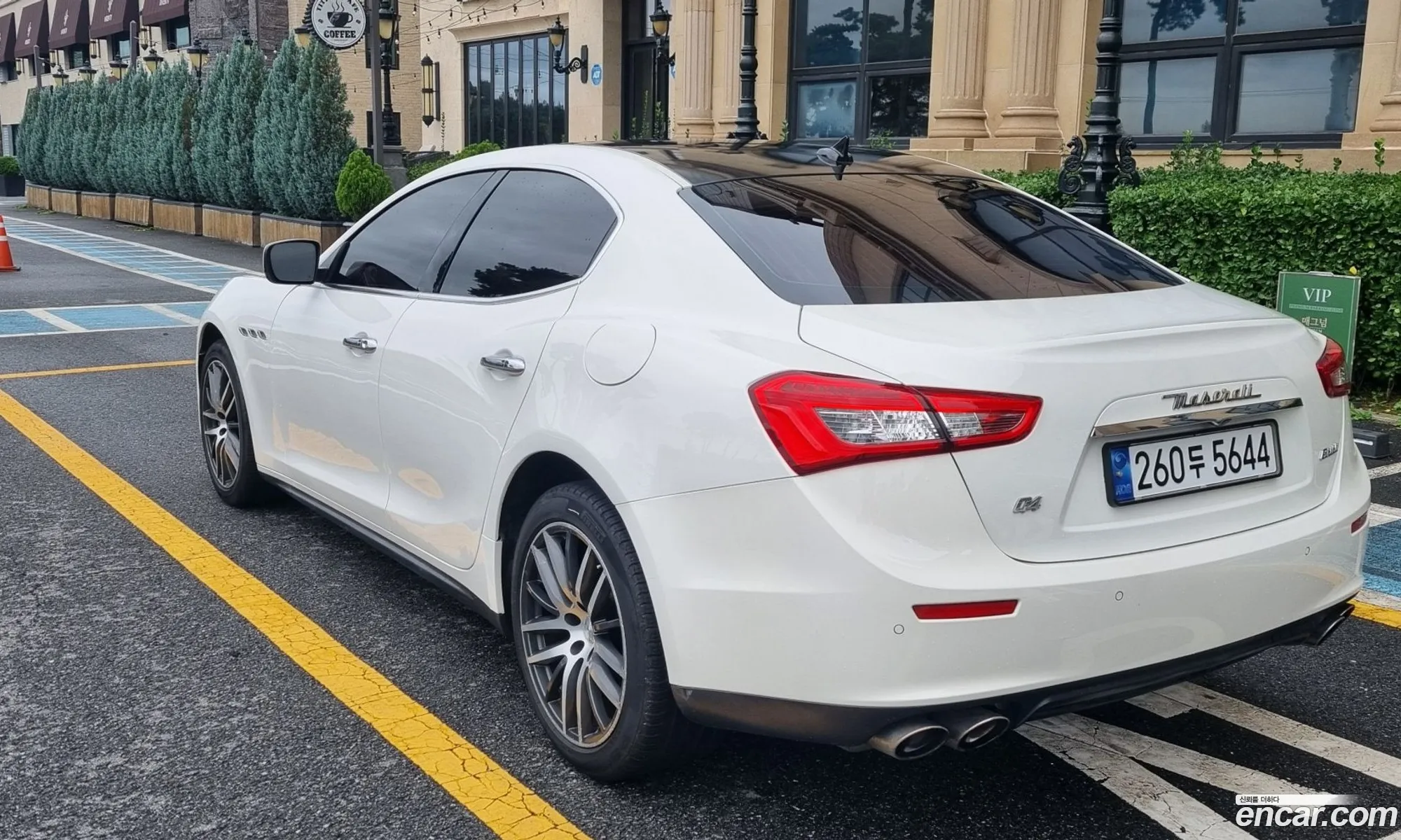 Maserati Ghibli 2014 — 16