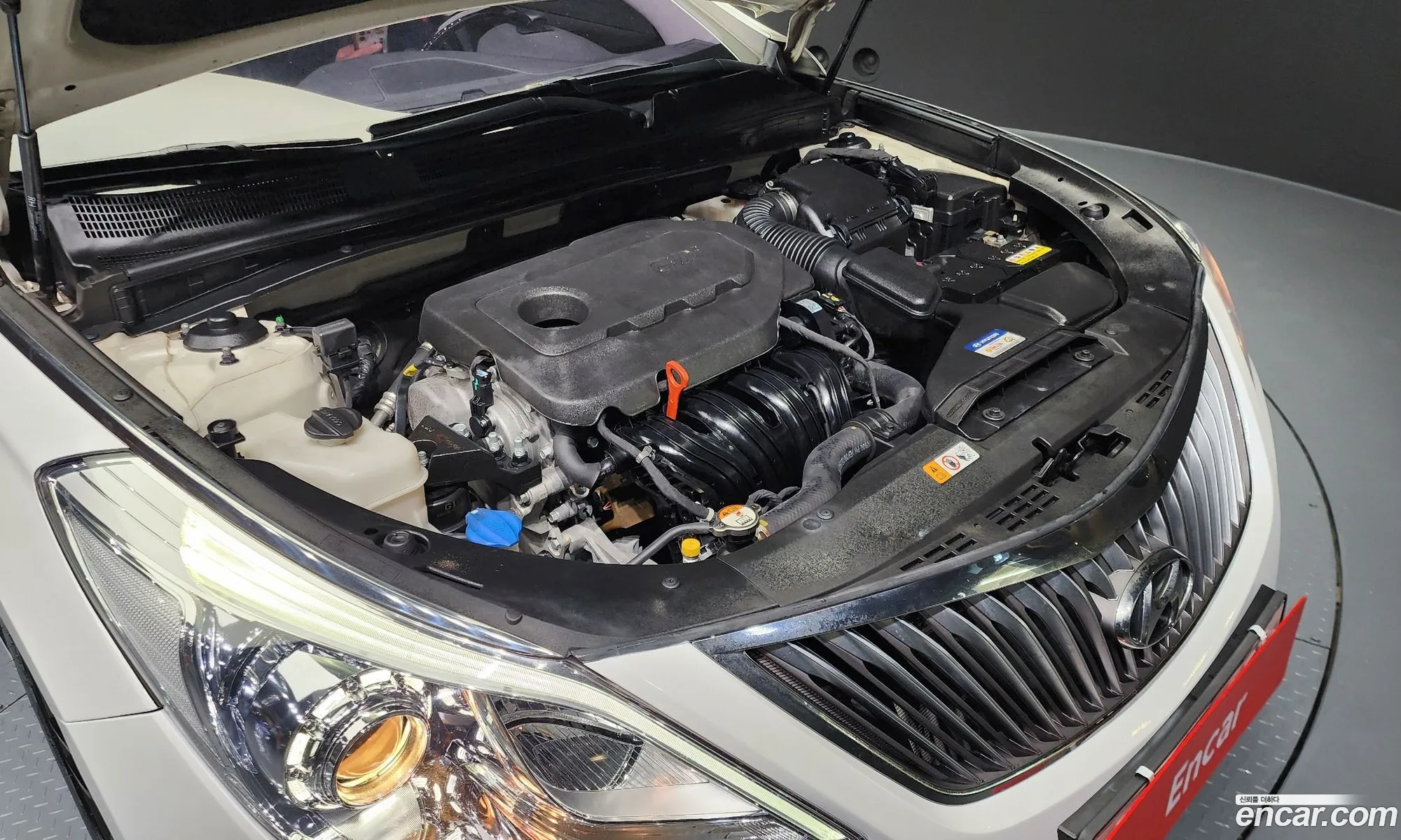 Hyundai Grandeur HG 2015 — 3