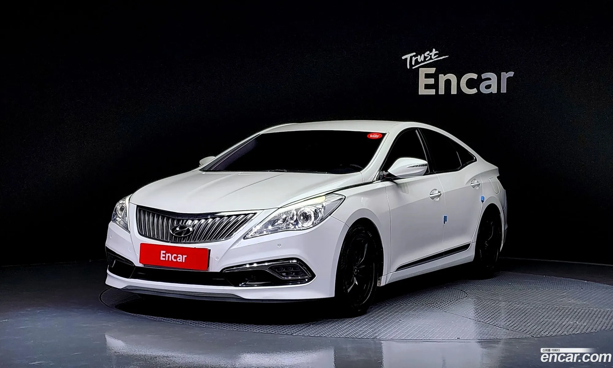 Hyundai Grandeur HG 2015 — 11