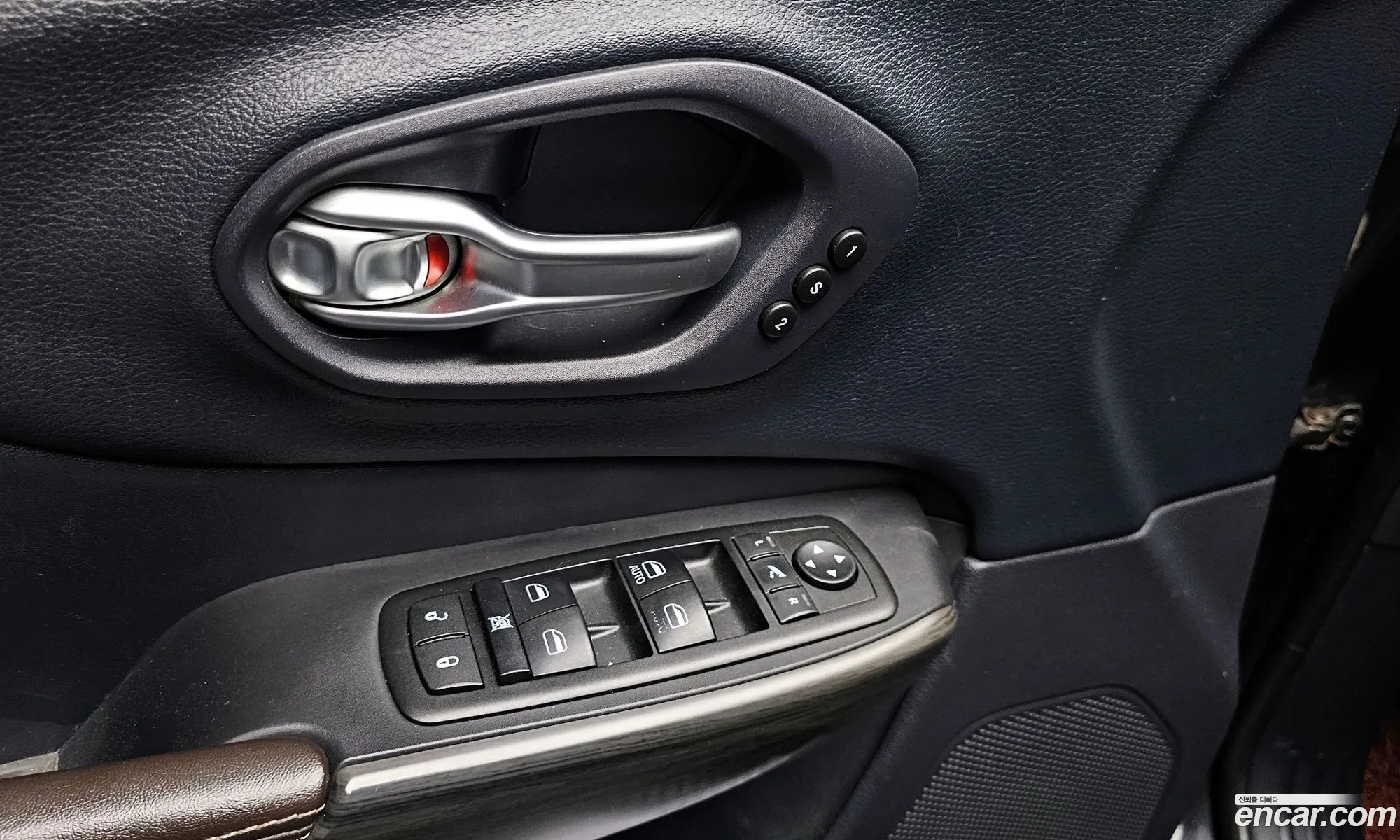 Jeep Cherokee 2015 — 3