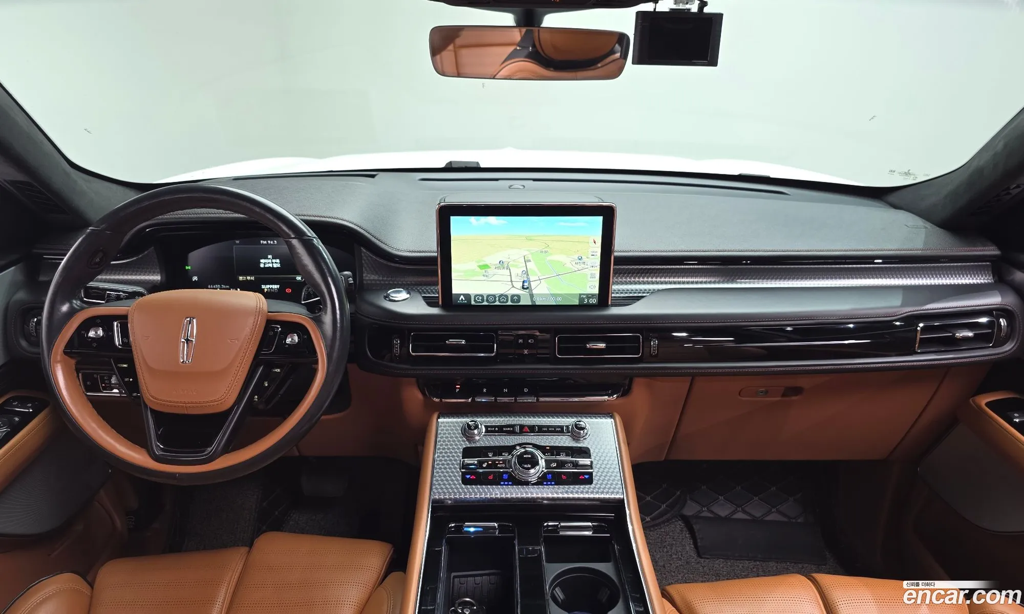 Lincoln Aviator 2021 5LM5J9XC8NGL00612 — 13