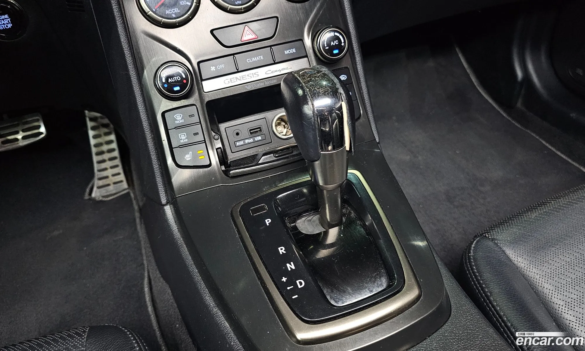 Hyundai Genesis Coupe 2012 — 12