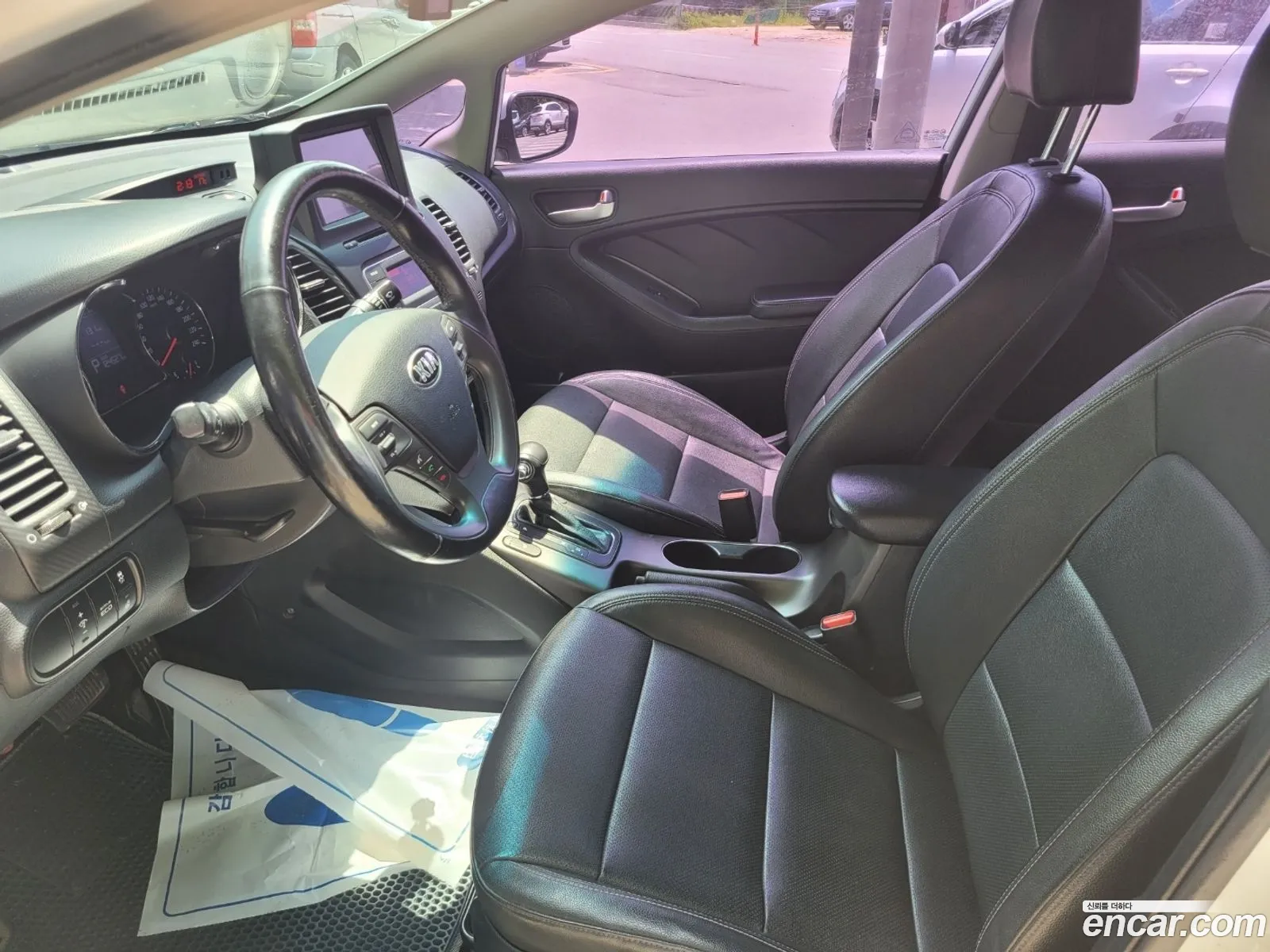 Kia K3 2013 — 8