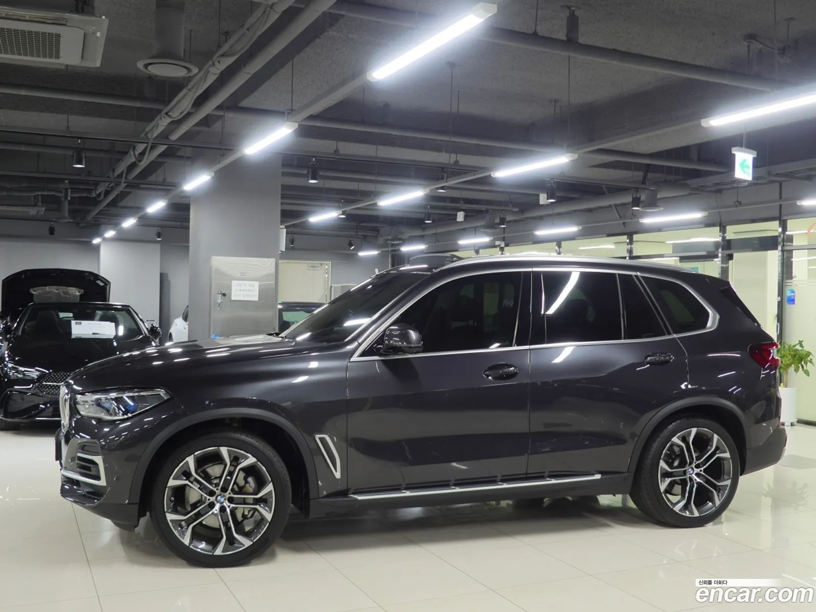 BMW X5 2021 — 6