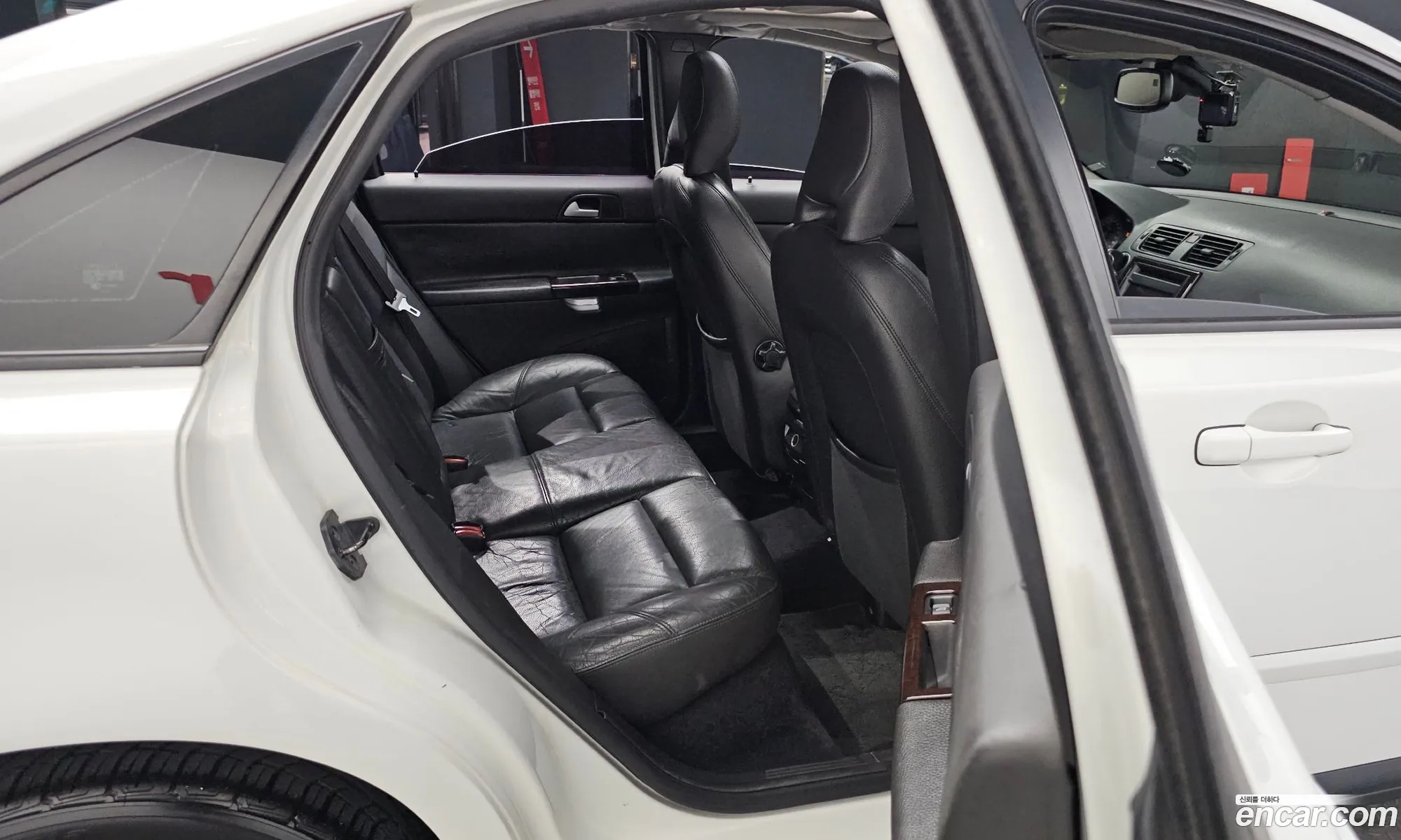 Volvo S40 2005 YV1MS384952051240 — 4