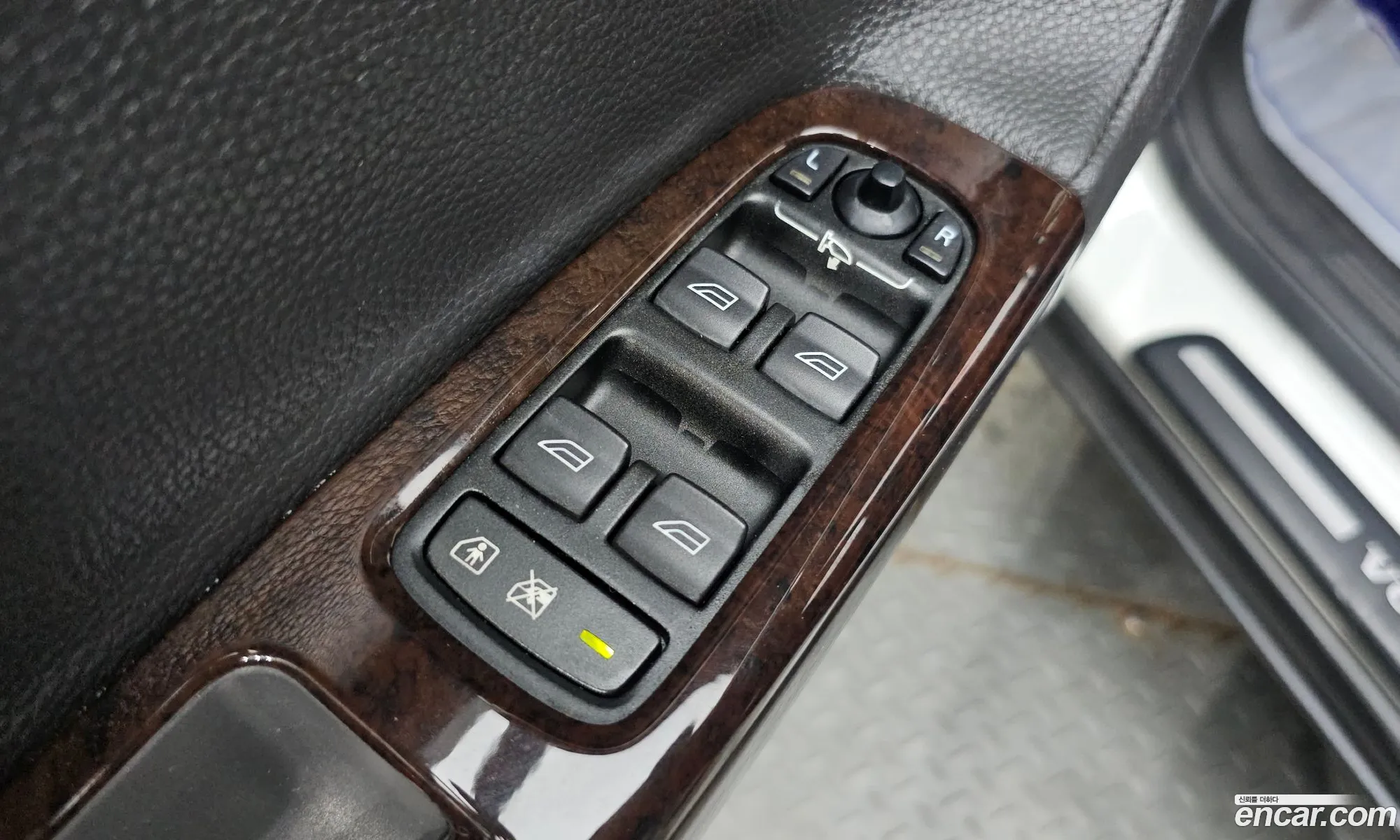Volvo S40 2005 YV1MS384952051240 — 19
