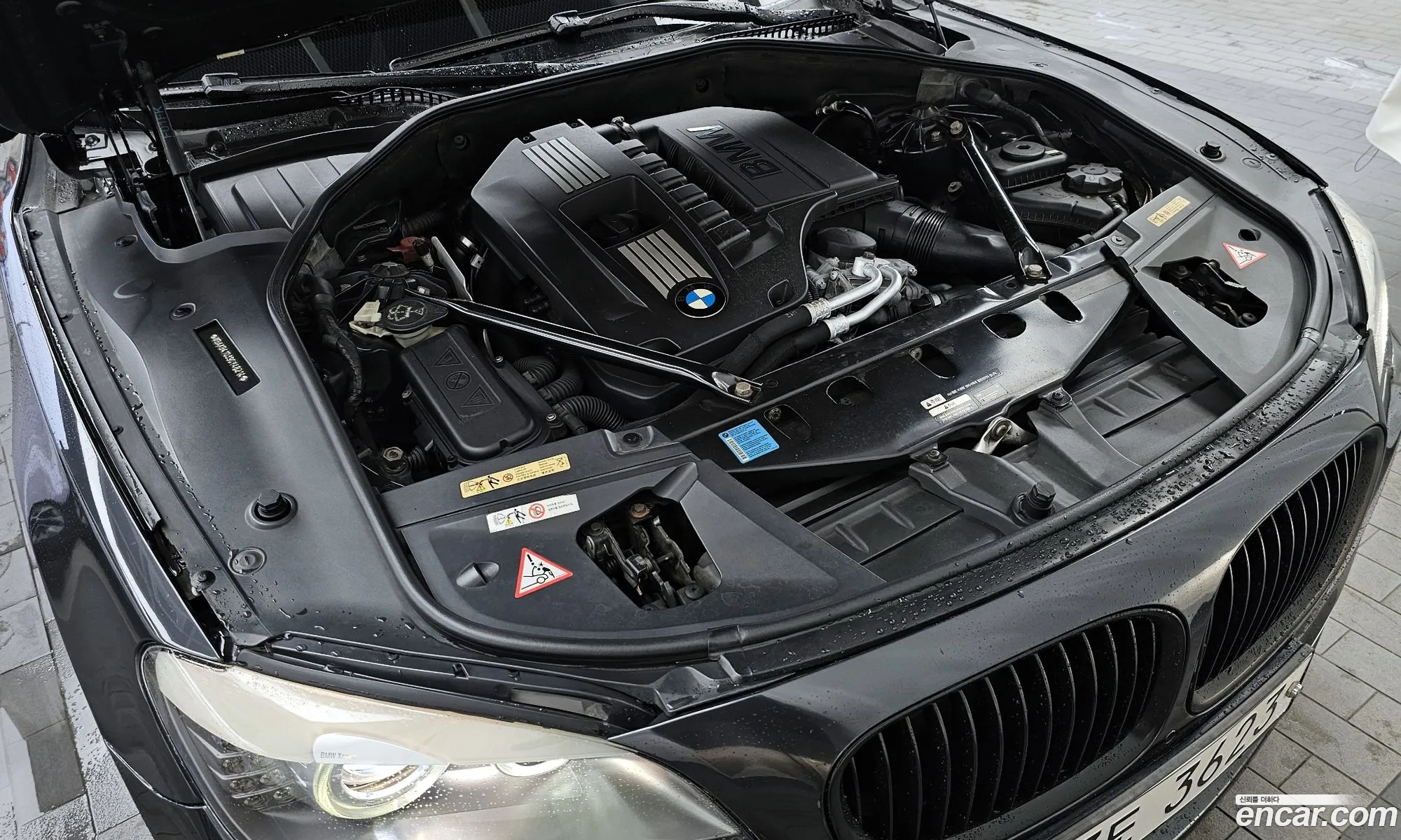BMW 7 Series 2009 WBAKB41039CY48214 — 19