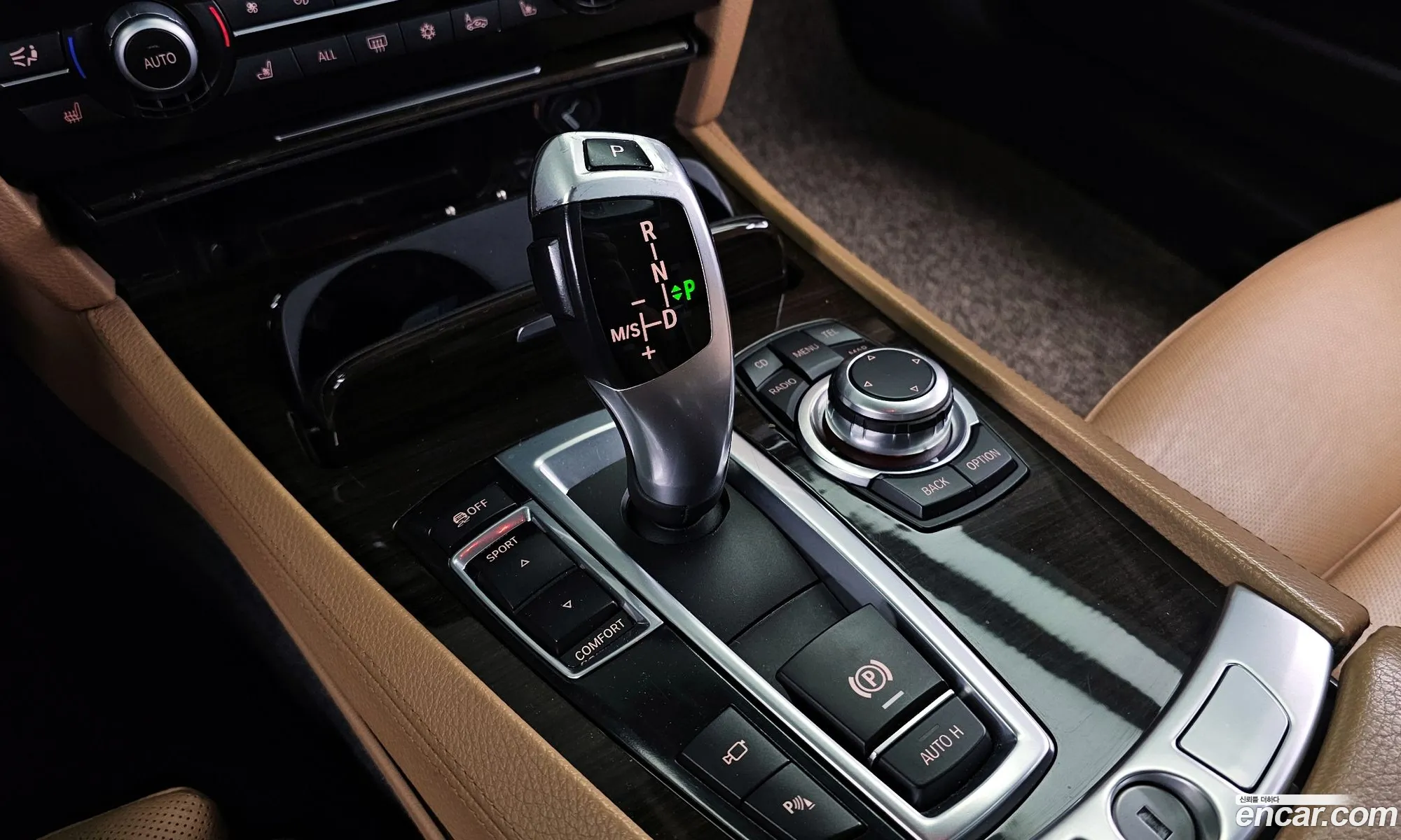 BMW 7 Series 2009 WBAKB41039CY48214 — 12