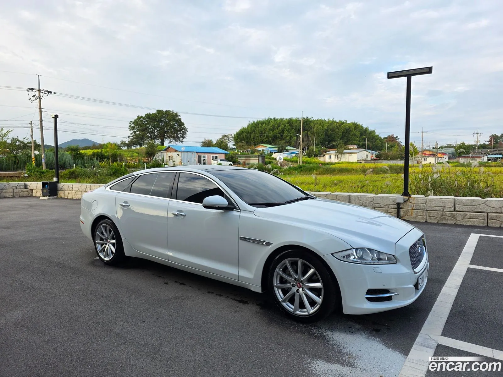 Jaguar XJ 2015 — 18