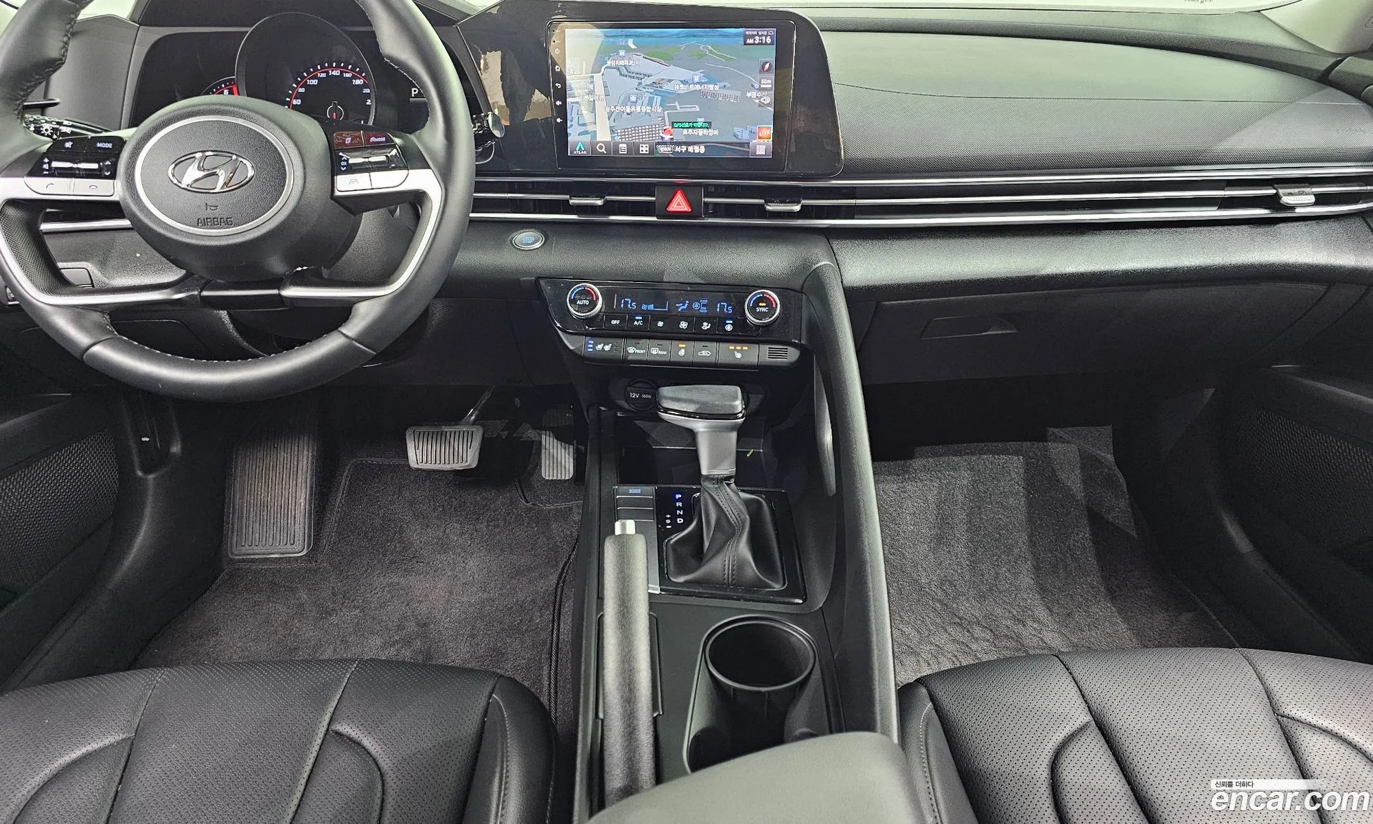 Hyundai Elantra 2021 — 14