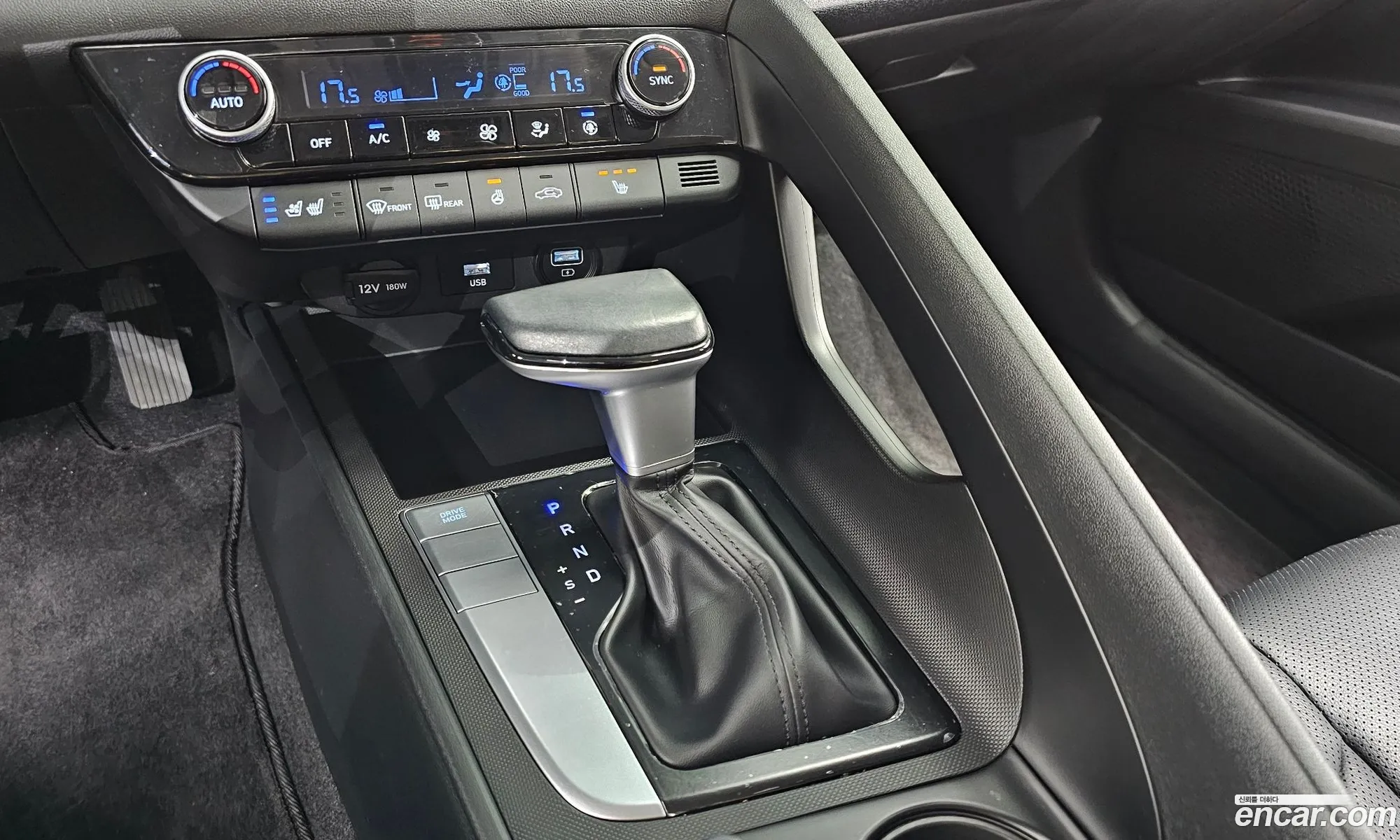 Hyundai Elantra 2021 — 13