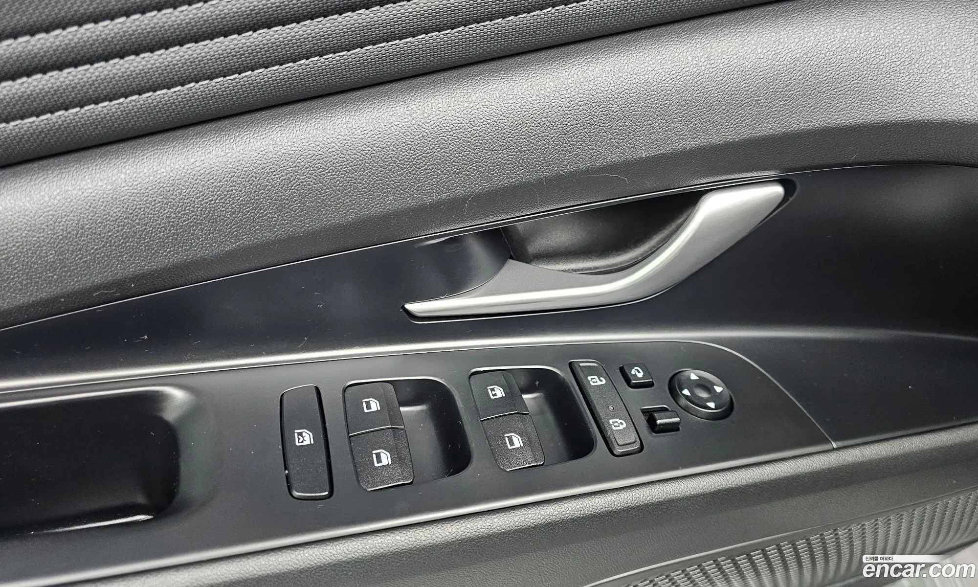 Hyundai Elantra 2021 — 19