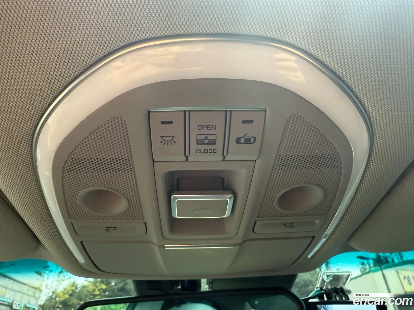 Genesis G80 2018 — 17