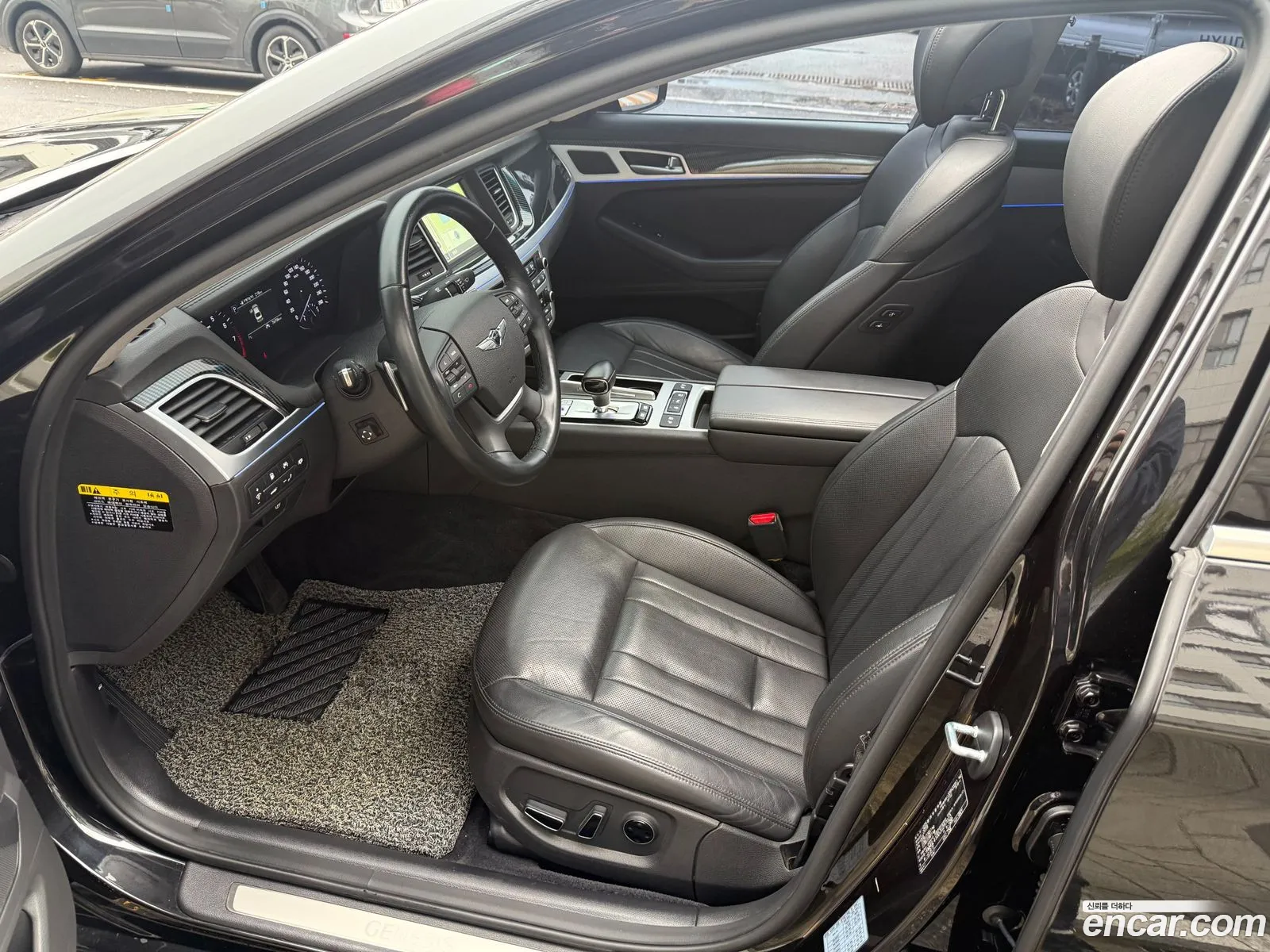 Genesis G80 2018 — 2