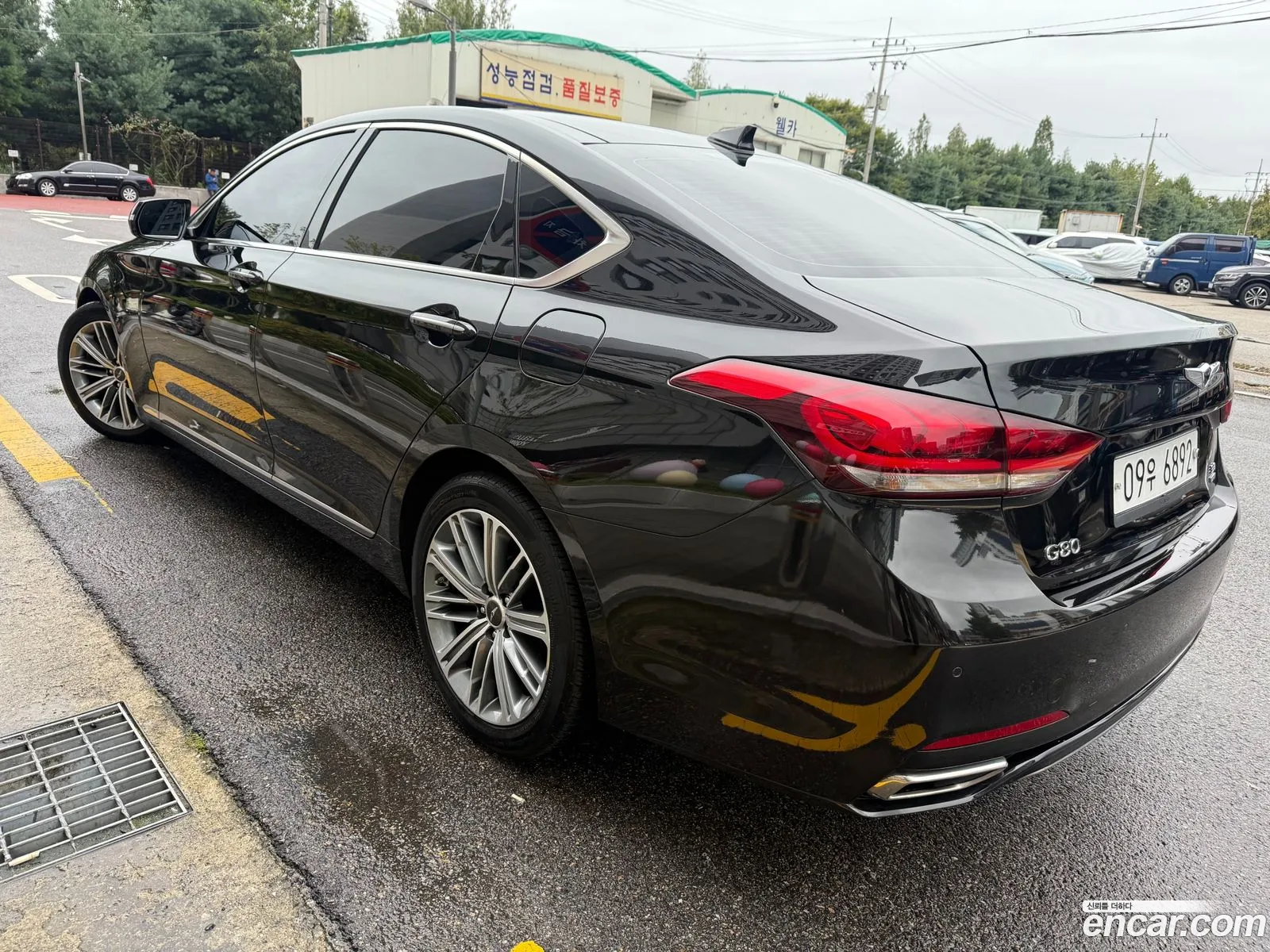 Genesis G80 2018 — 19