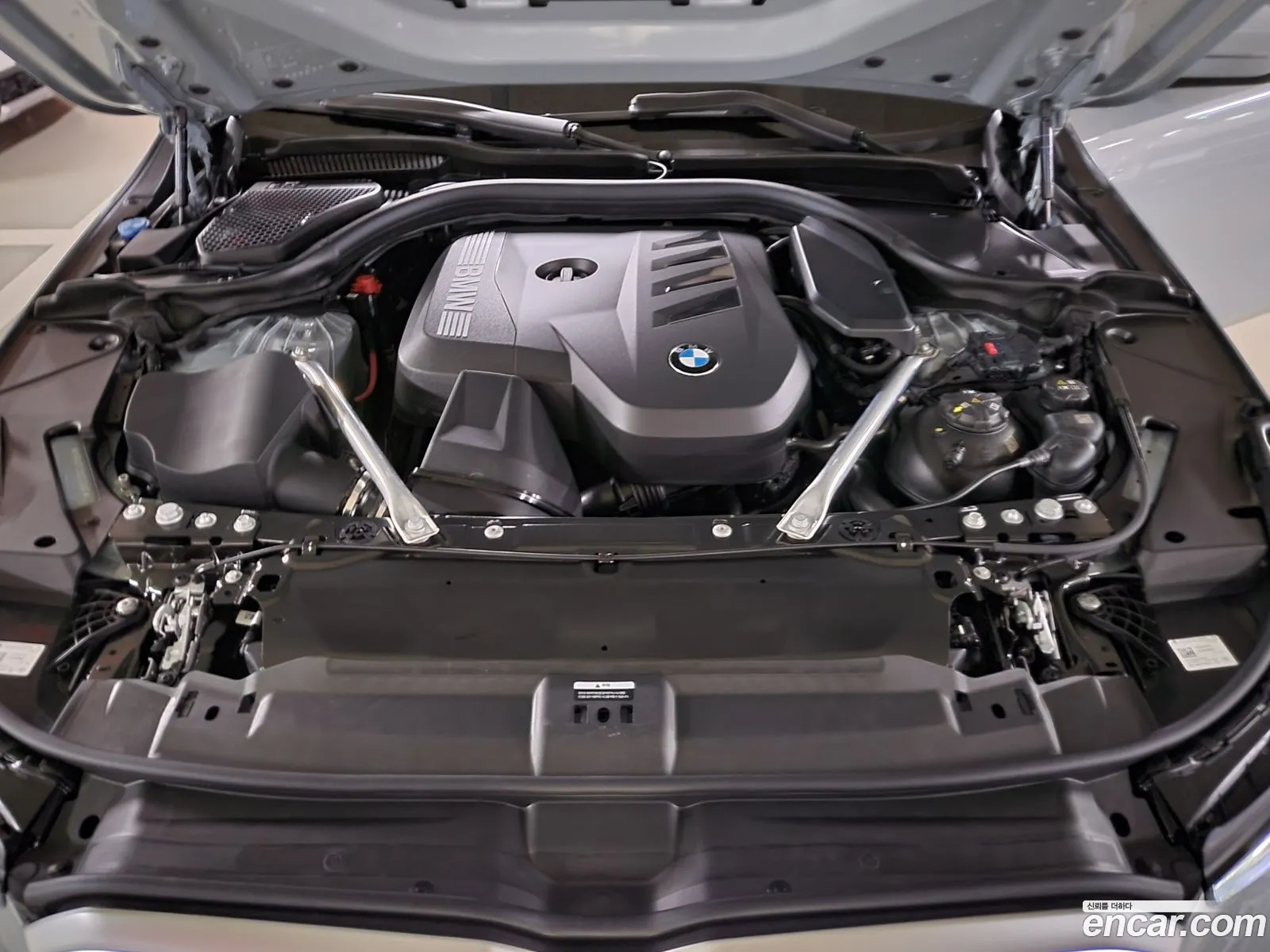BMW 5 Series 2025 — 20