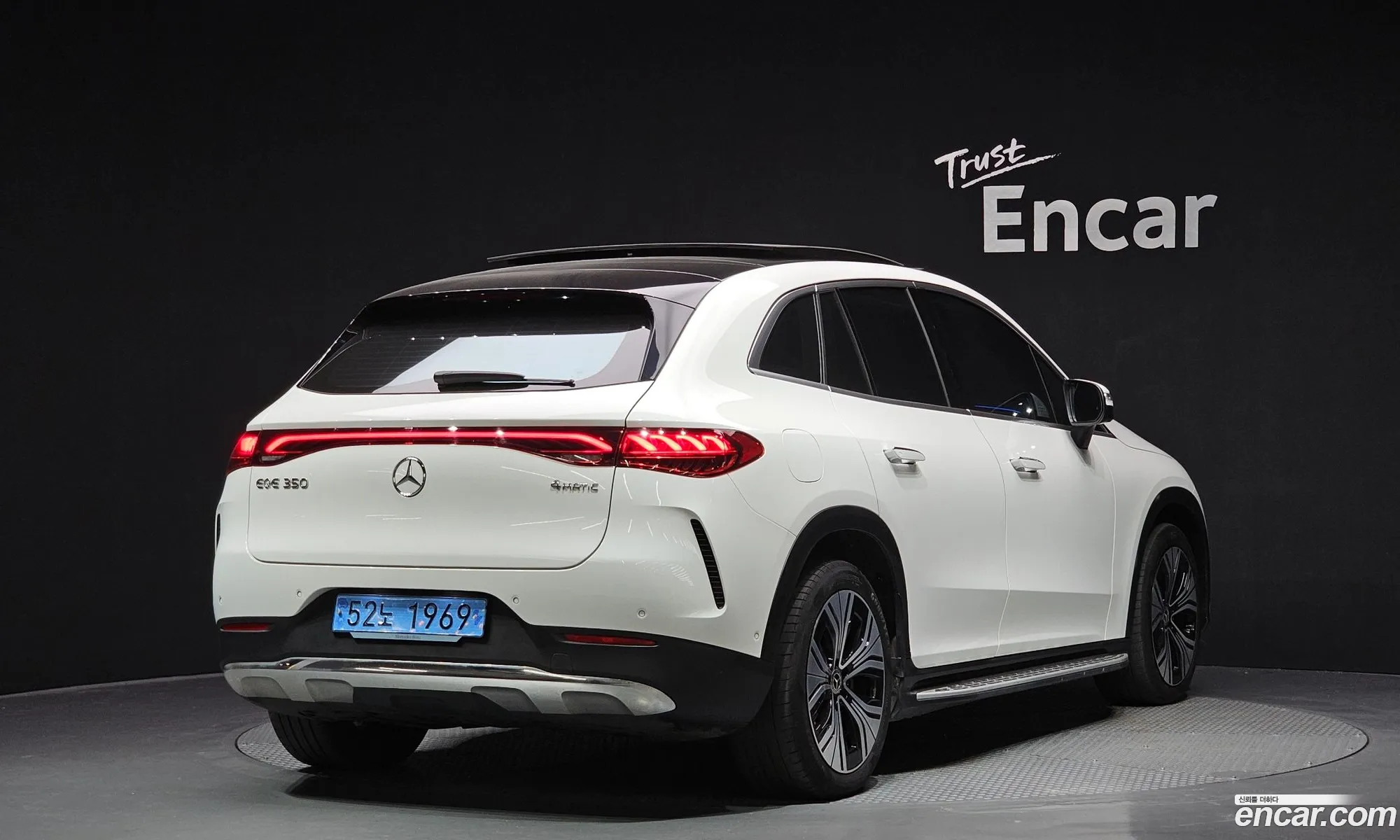 Mercedes-Benz EQE SUV X294 2023 — 18