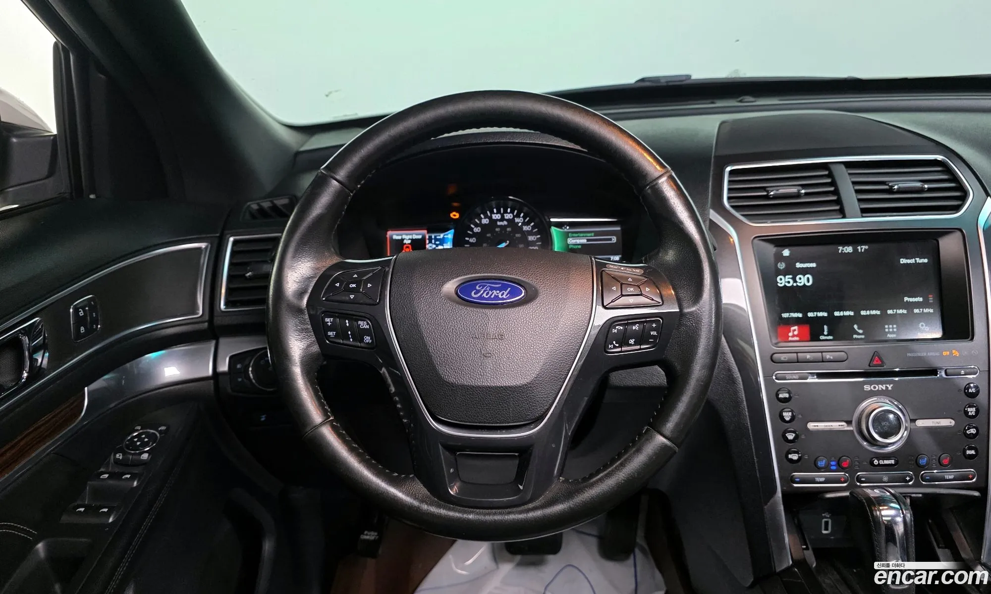 Ford Explorer 2016 1FM5K8FH8HGA30390 — 16