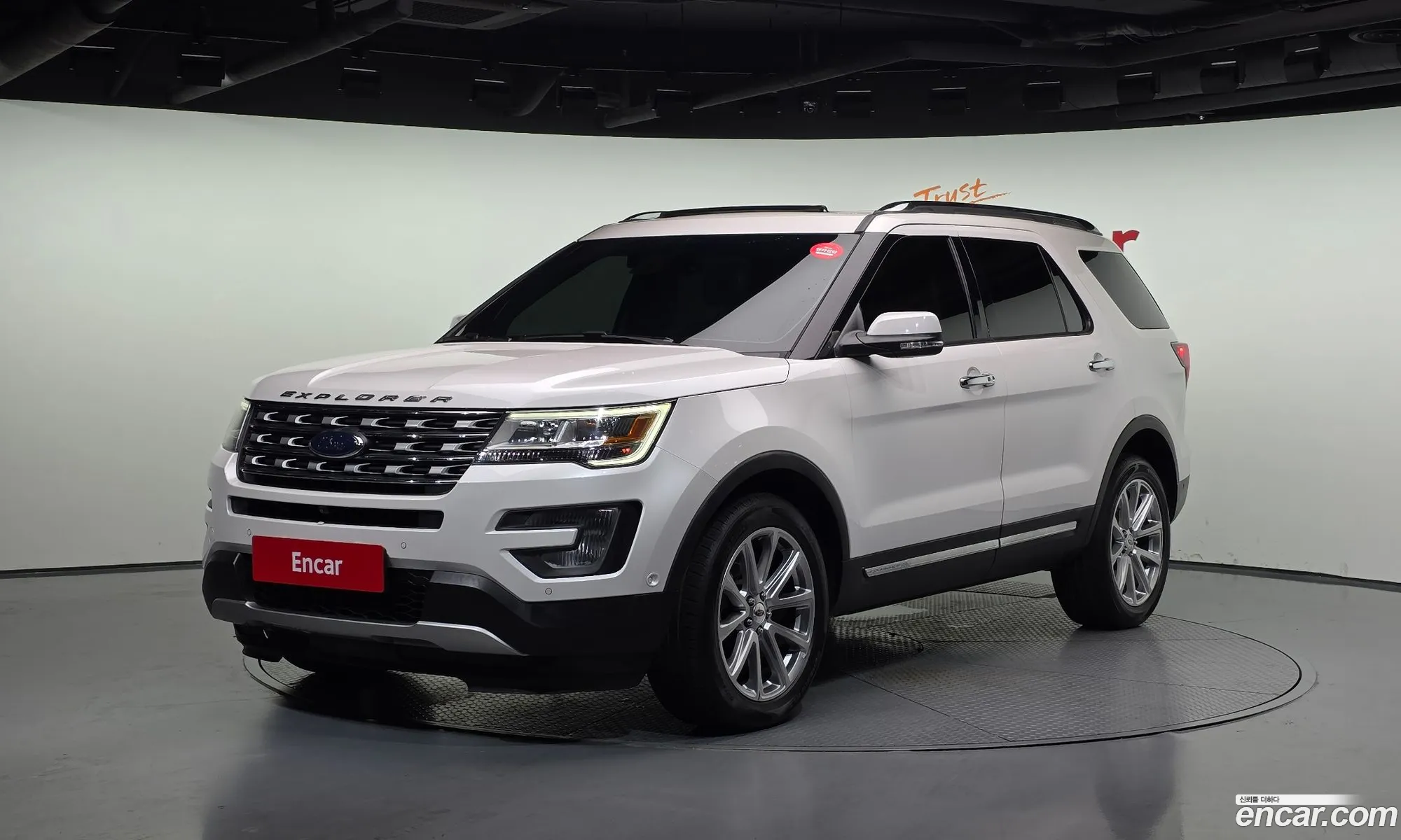 Ford Explorer 2016 1FM5K8FH8HGA30390 — 17