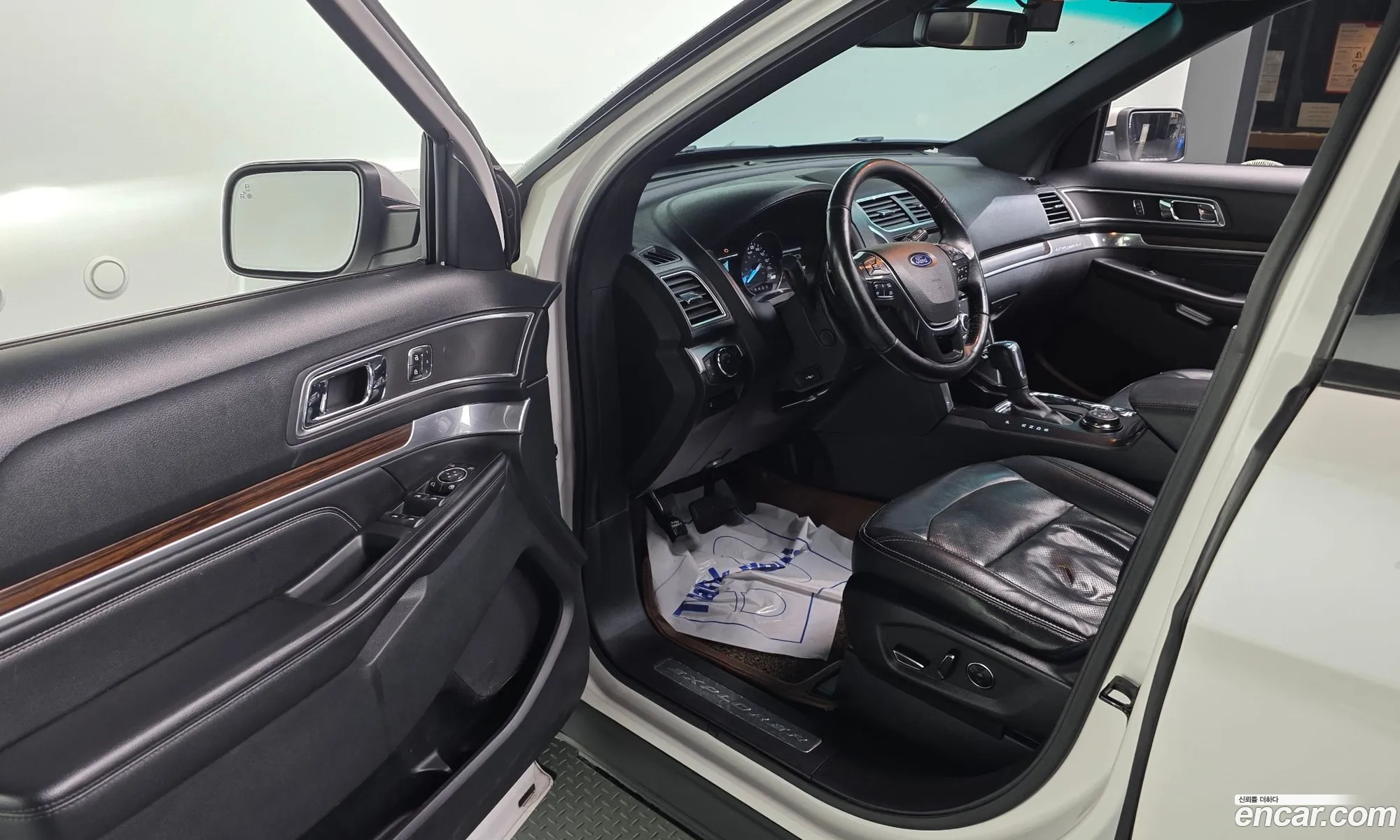 Ford Explorer 2016 1FM5K8FH8HGA30390 — 18