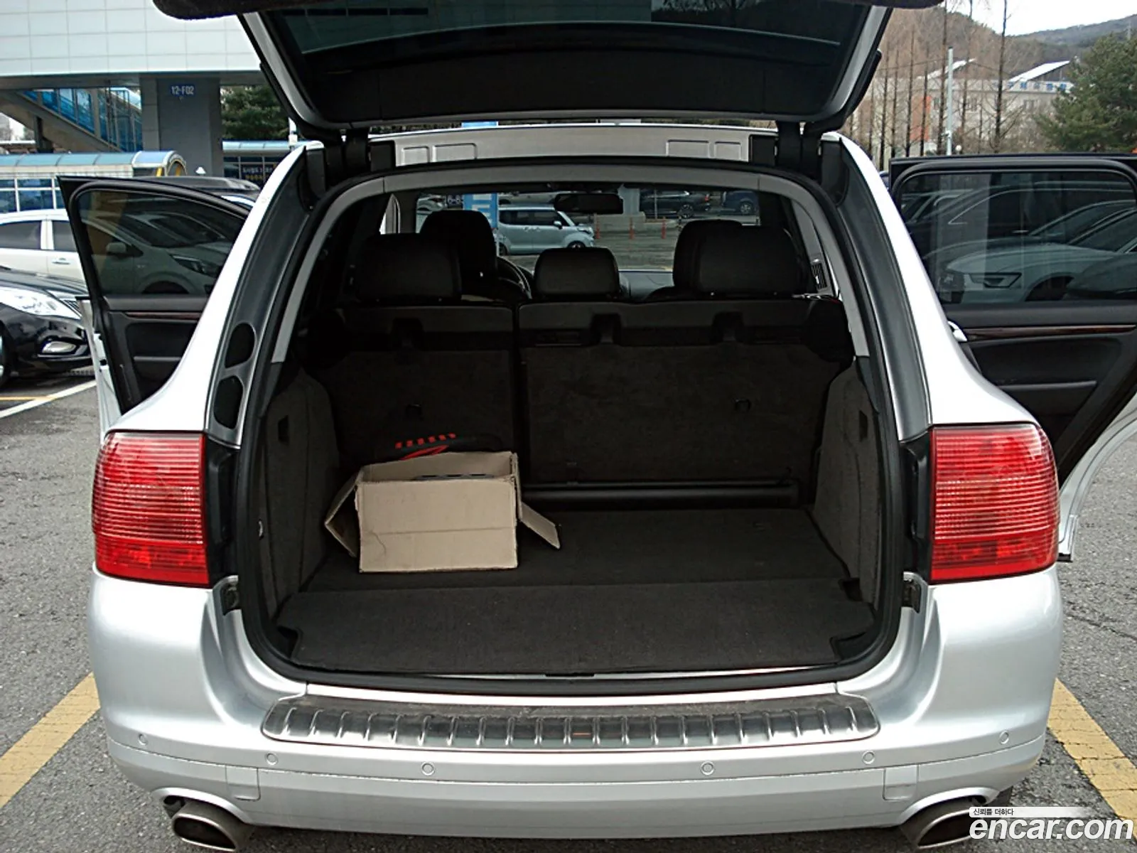 Porsche Cayenne 2005 — 12