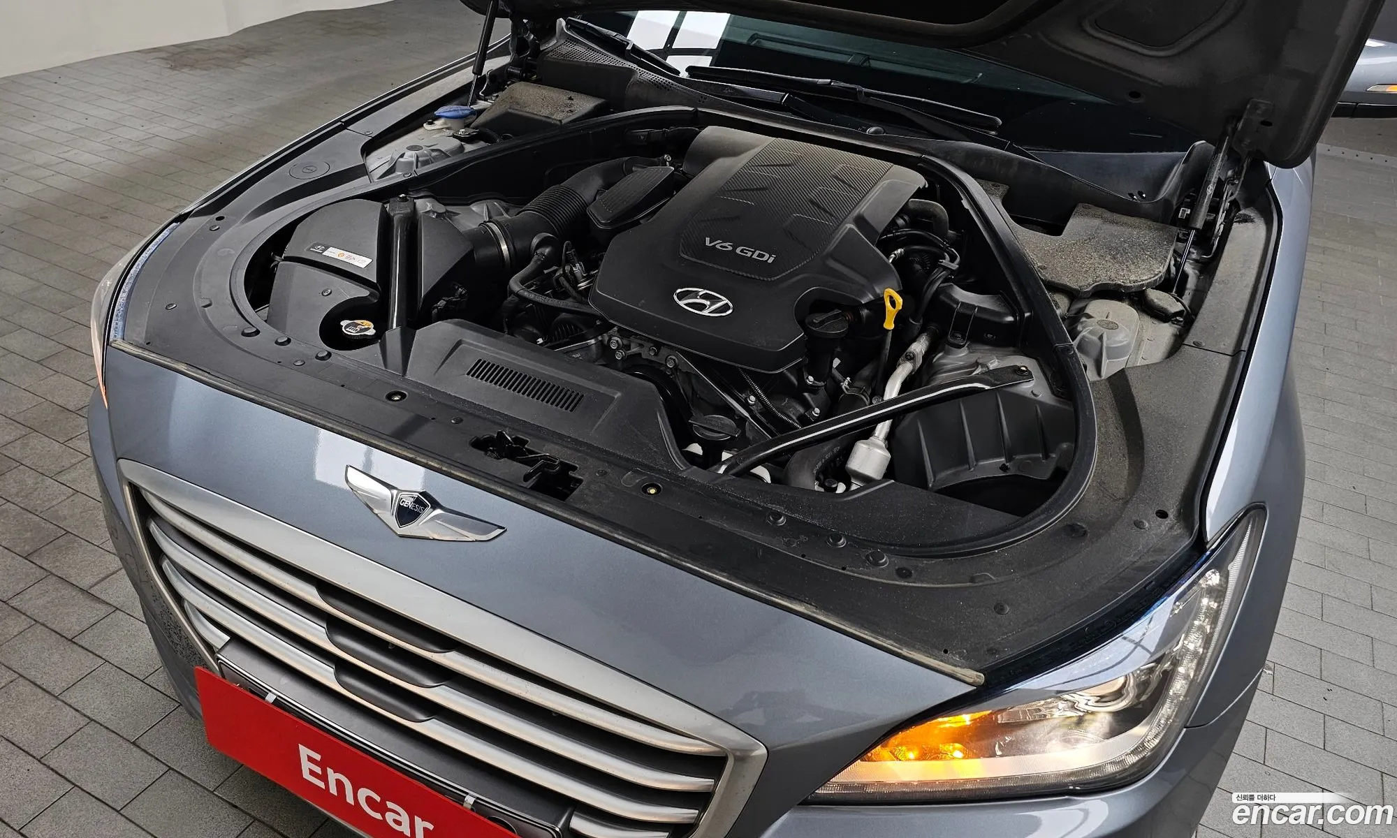 Hyundai Genesis DH 2014 — 2