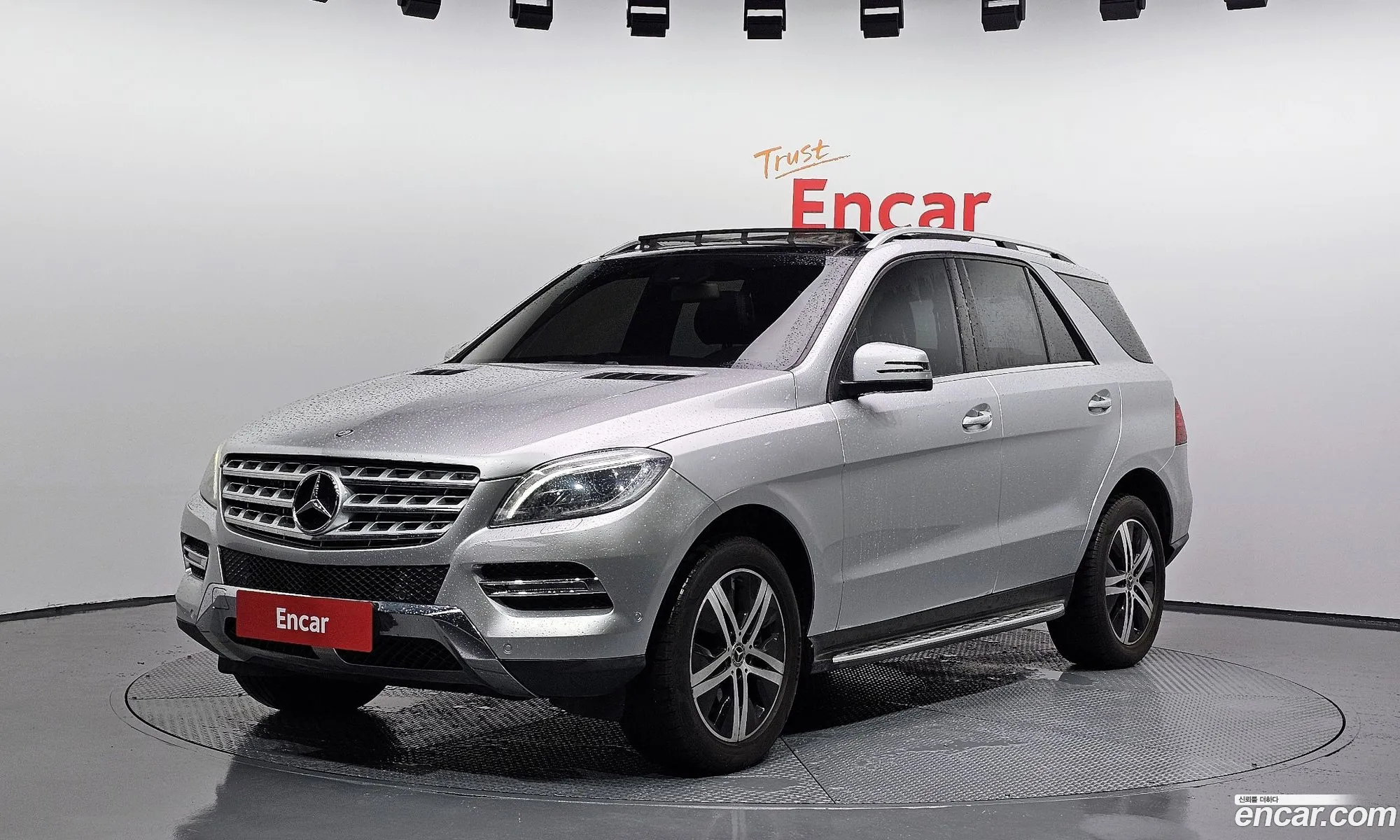 Mercedes-Benz M-Class W166 2012 — 18