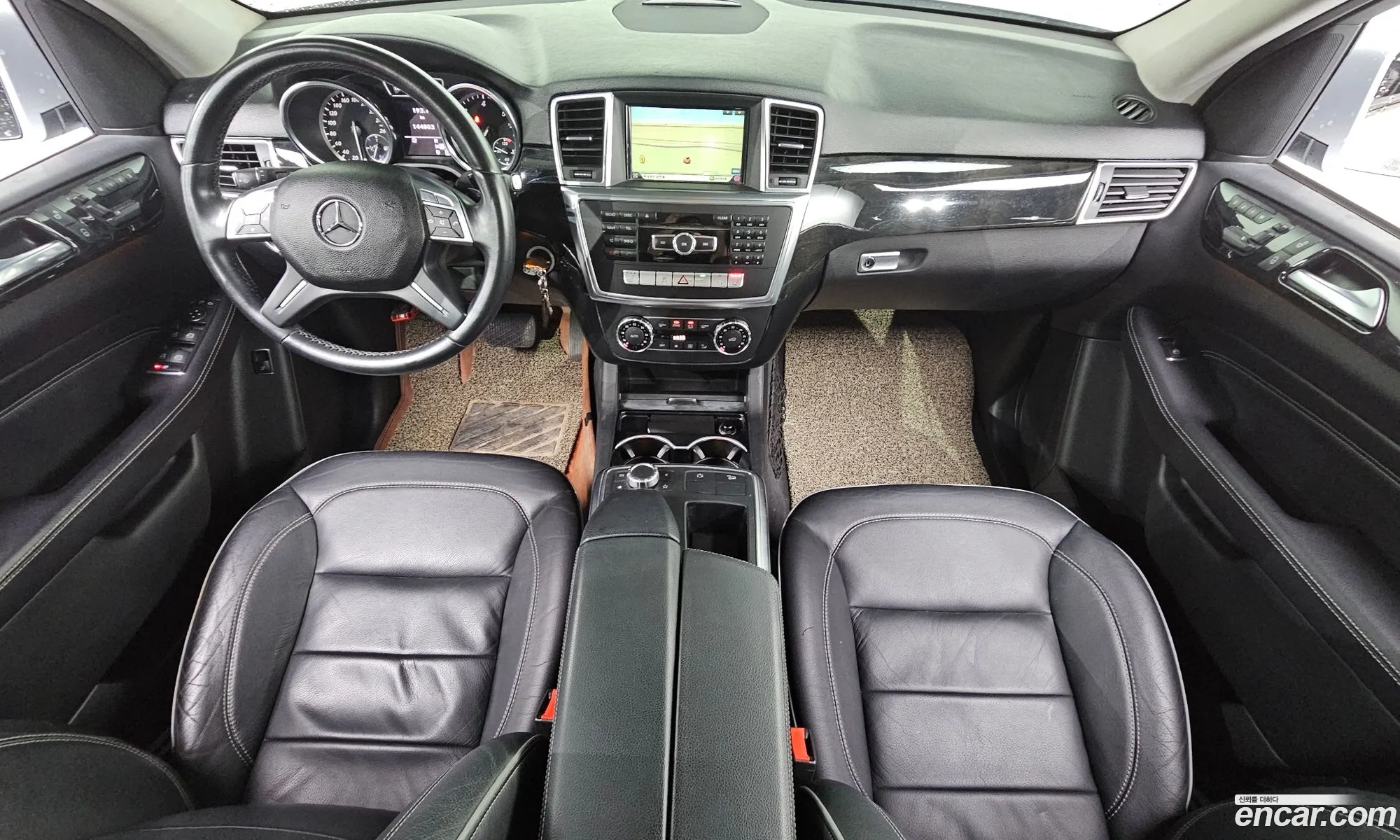 Mercedes-Benz M-Class W166 2012 — 8