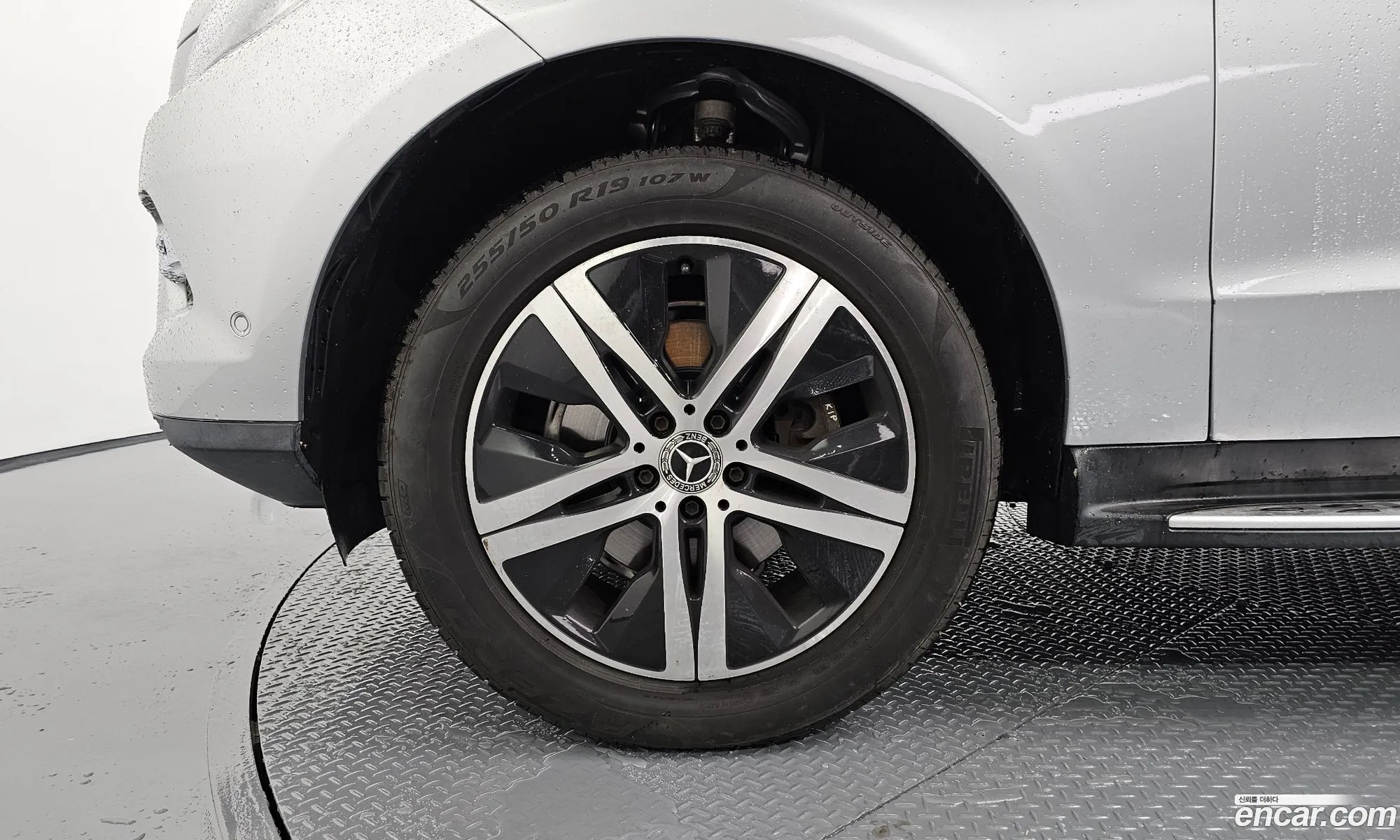 Mercedes-Benz M-Class W166 2012 — 16